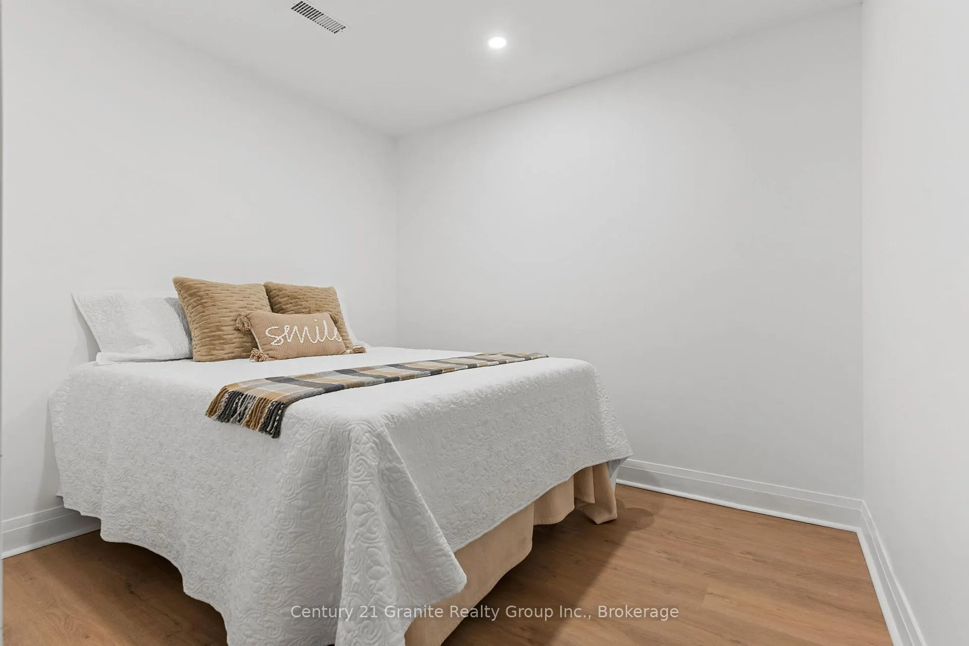 Photo 13 of 7032 County Road 121, Minden Hills, Lutterworth — HOMEH