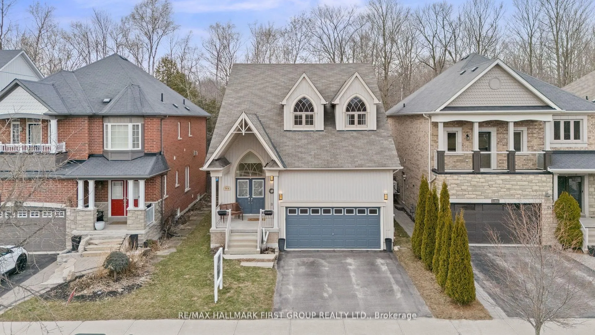 Photo 2 of 544 George Reynolds Drive, Clarington, Courtice — HOMEH