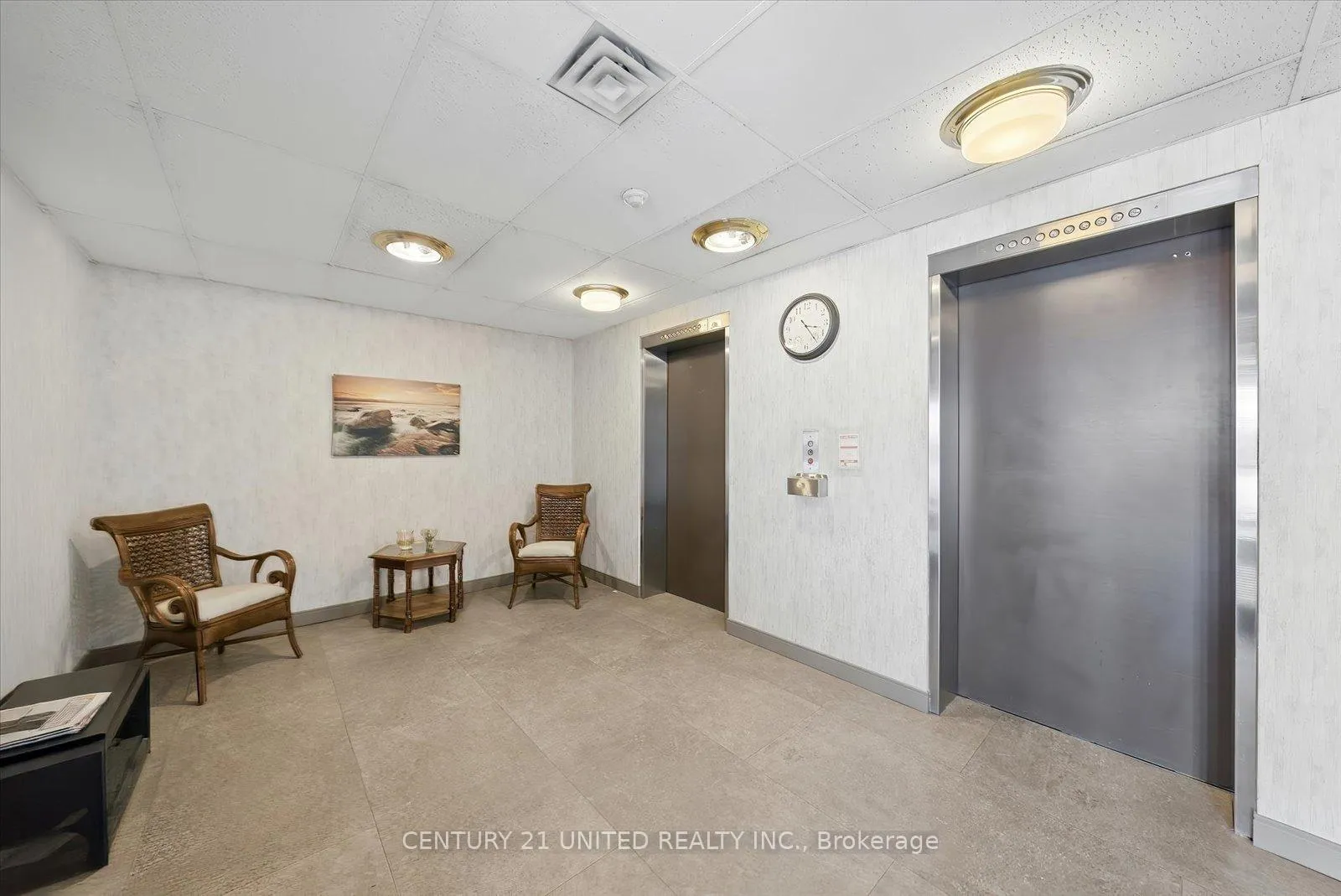 Photo 6 of Unit 504, 885 Clonsilla Avenue, Peterborough, Otonabee Ward 1 — HOMEH