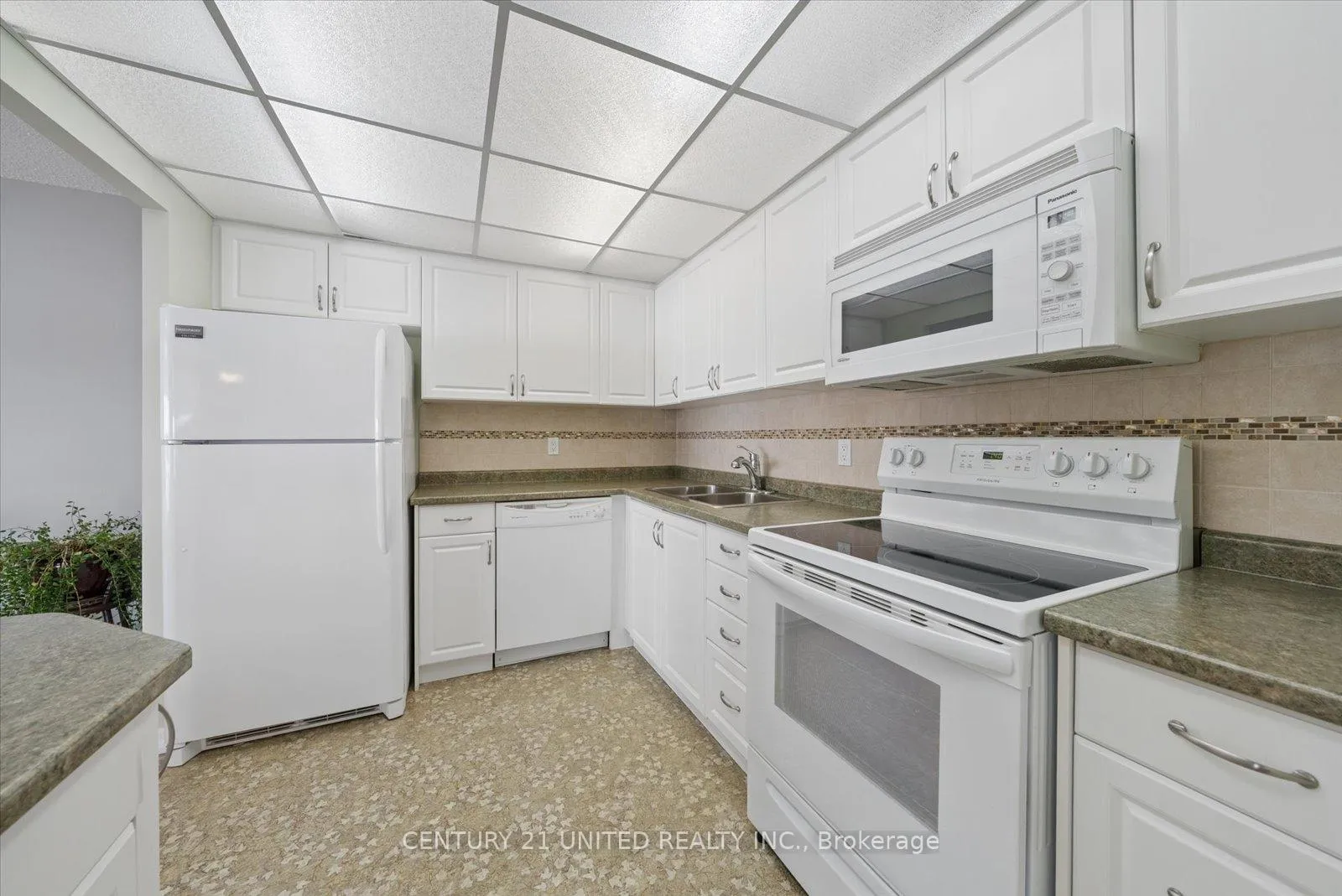 Photo 17 of Unit 504, 885 Clonsilla Avenue, Peterborough, Otonabee Ward 1 — HOMEH