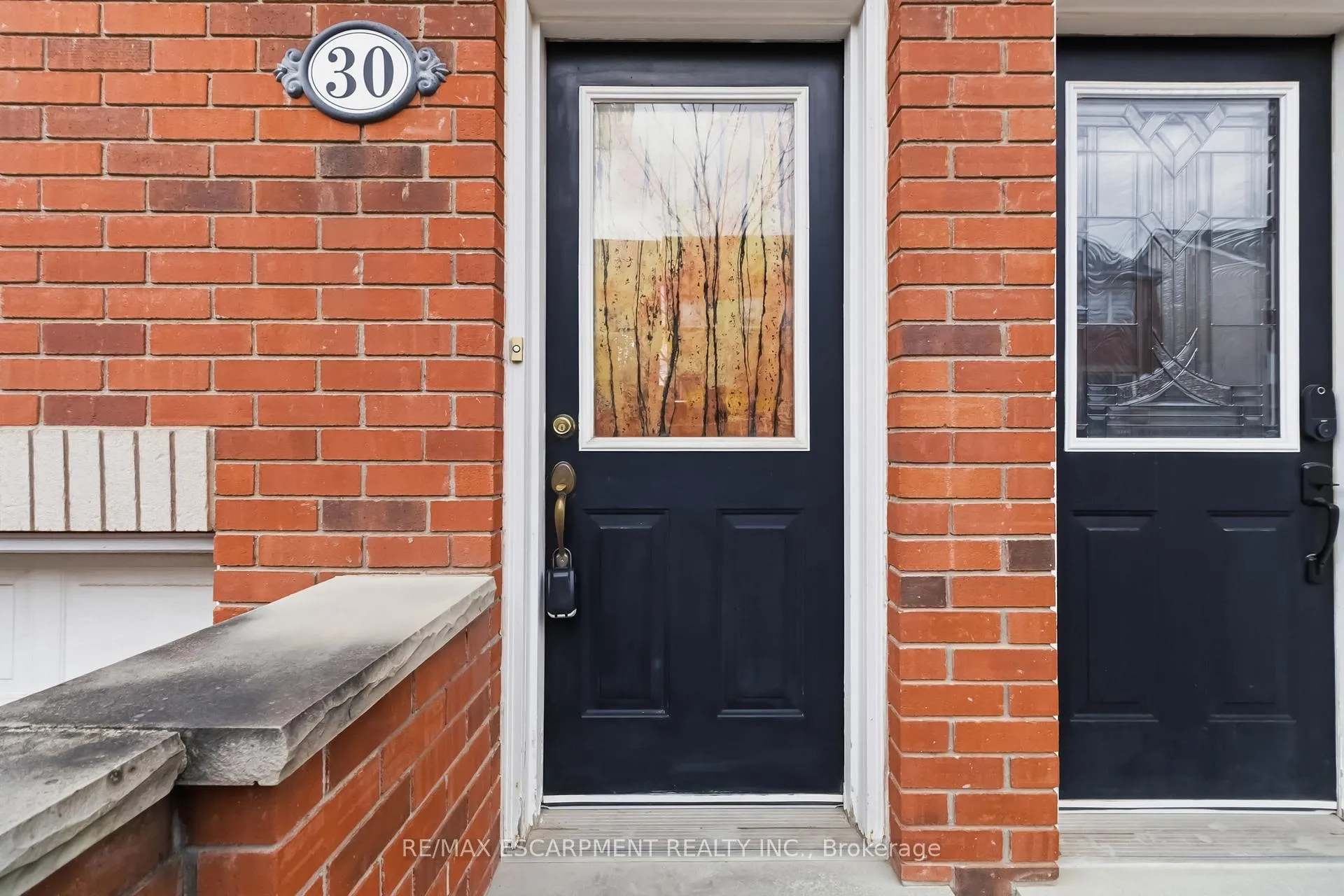 Photo 4 of Unit 30, 1751 Lampman Avenue, Burlington, Uptown — HOMEH