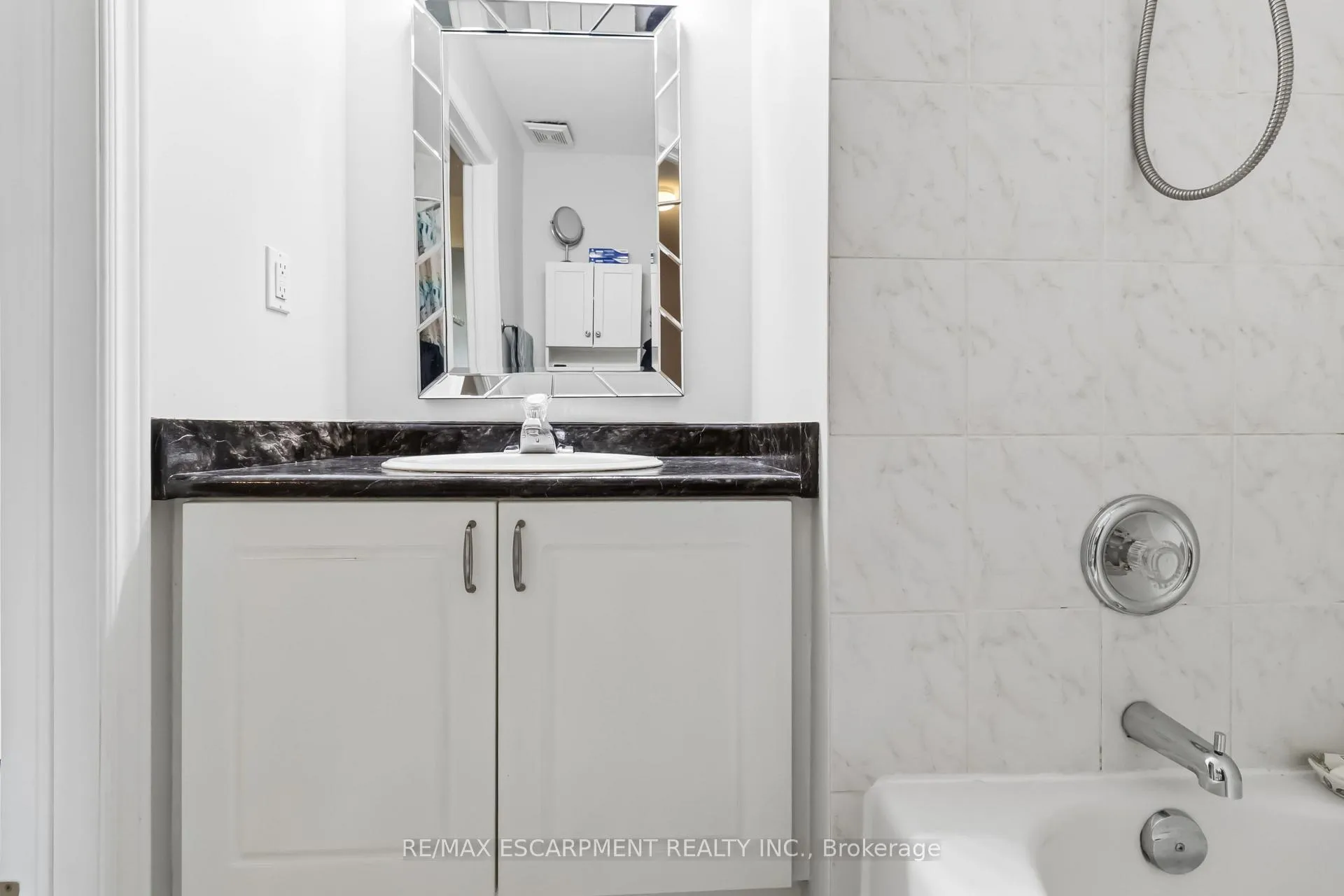 Photo 23 of Unit 30, 1751 Lampman Avenue, Burlington, Uptown — HOMEH