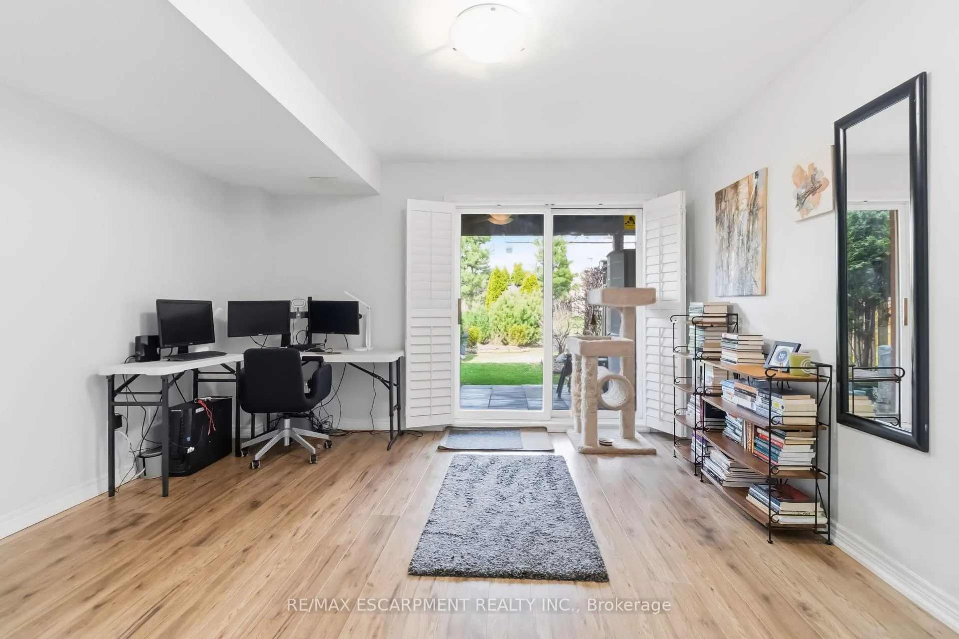 Photo 26 of Unit 30, 1751 Lampman Avenue, Burlington, Uptown — HOMEH