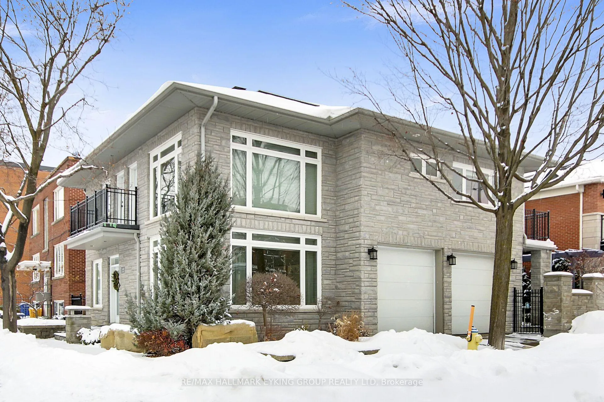 Front of 121 Macdonald Street