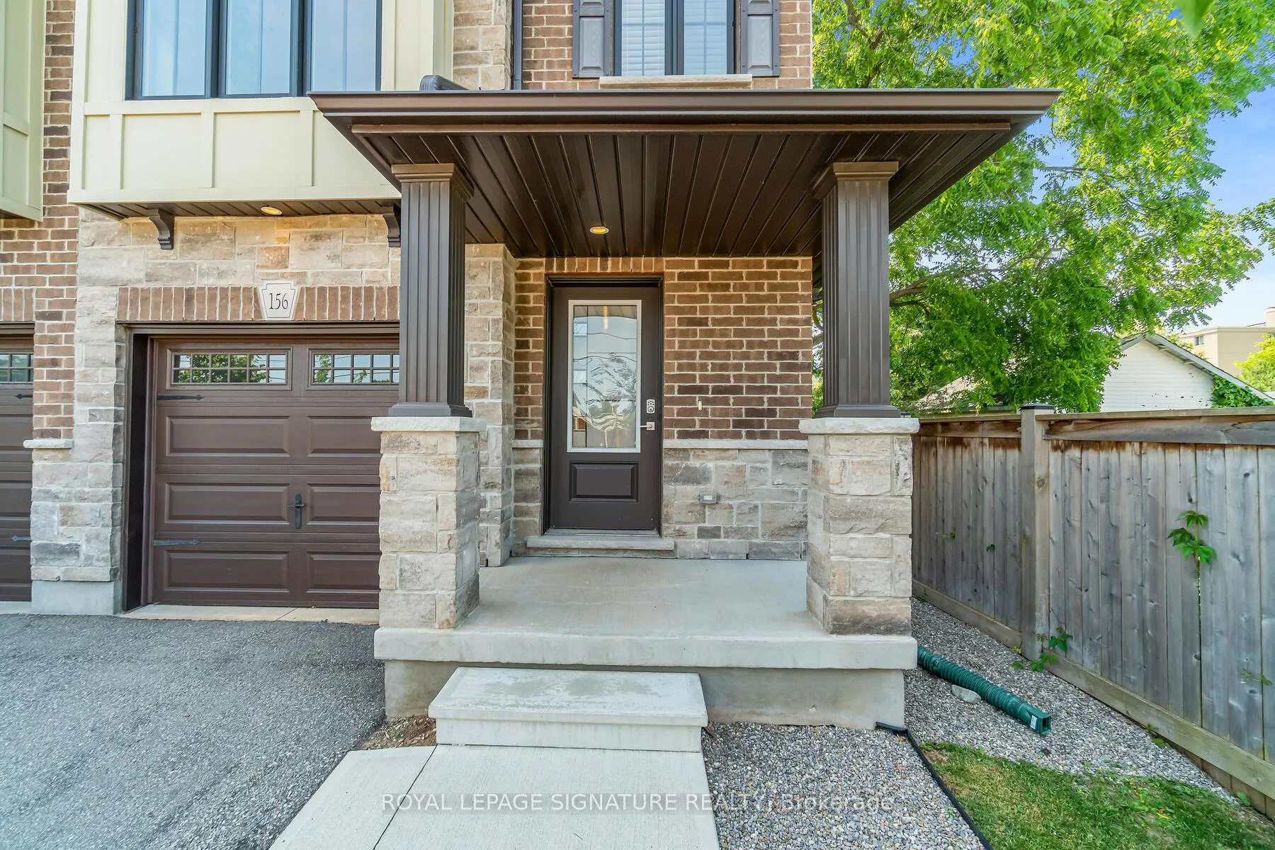 Photo 3 of 156 Church Street E, Halton Hills, Acton — HOMEH