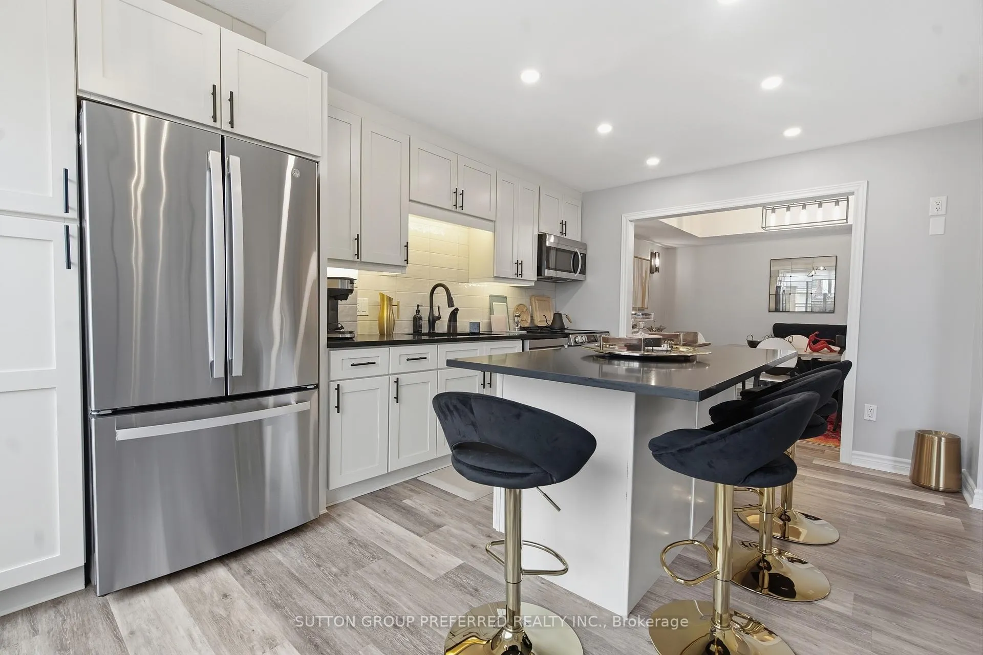 Photo 16 of Unit 310, 250 Sydenham Street, London, East B — HOMEH
