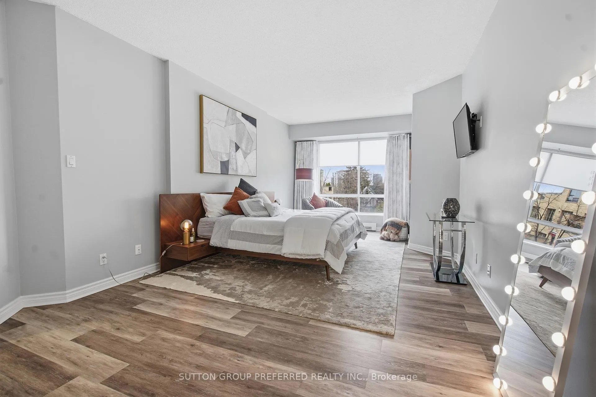 Photo 28 of Unit 310, 250 Sydenham Street, London, East B — HOMEH