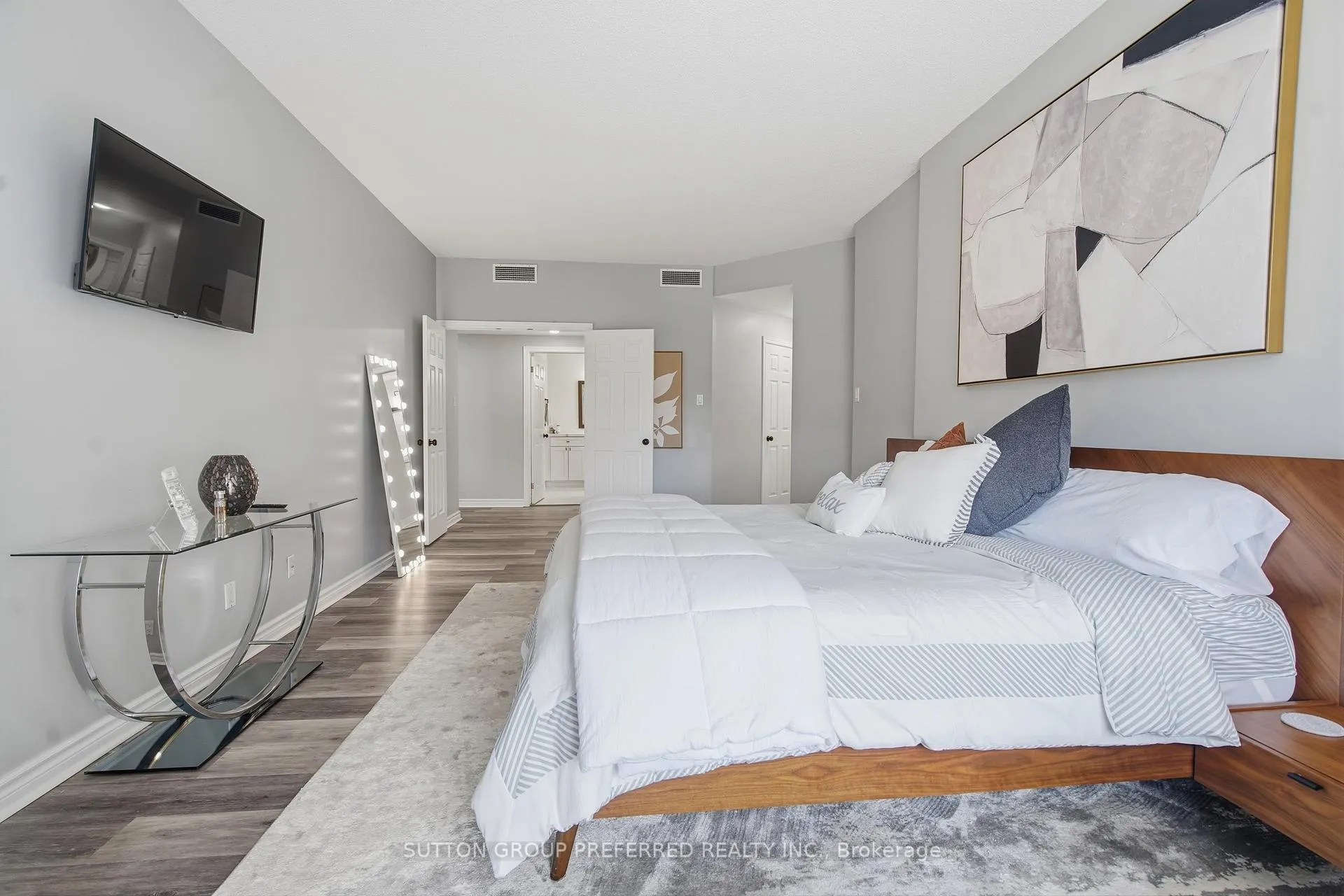 Photo 30 of Unit 310, 250 Sydenham Street, London, East B — HOMEH