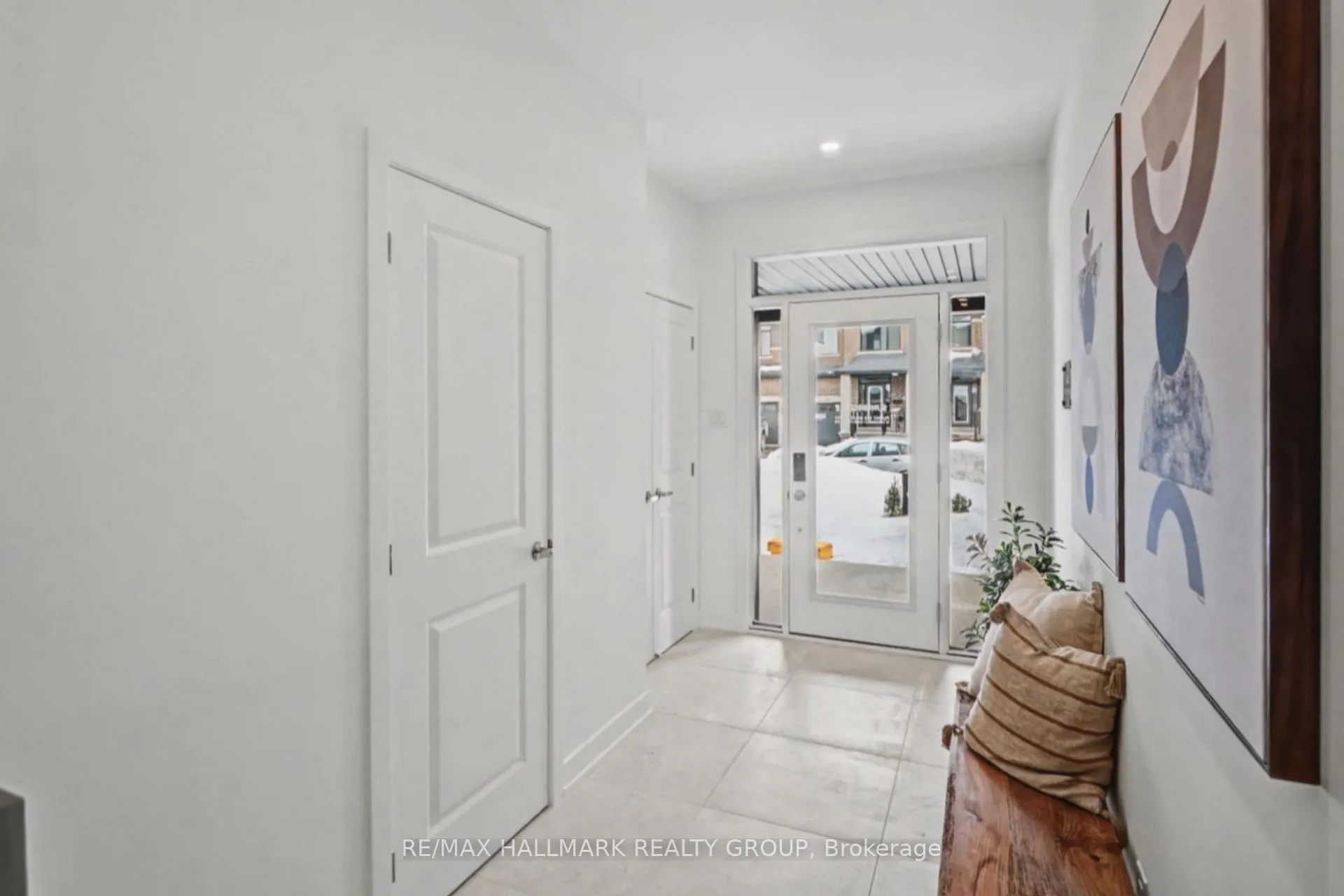 Photo 8 of 1126 Spoor Street, Ottawa, Kanata - Rural Kanata (Central) — HOMEH