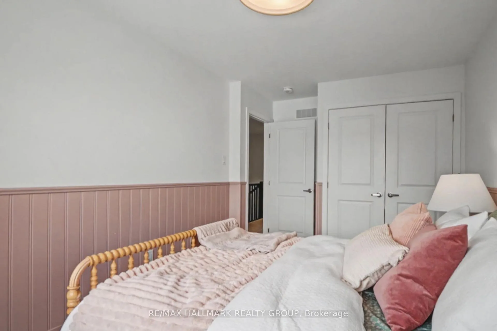 Photo 17 of 1126 Spoor Street, Ottawa, Kanata - Rural Kanata (Central) — HOMEH