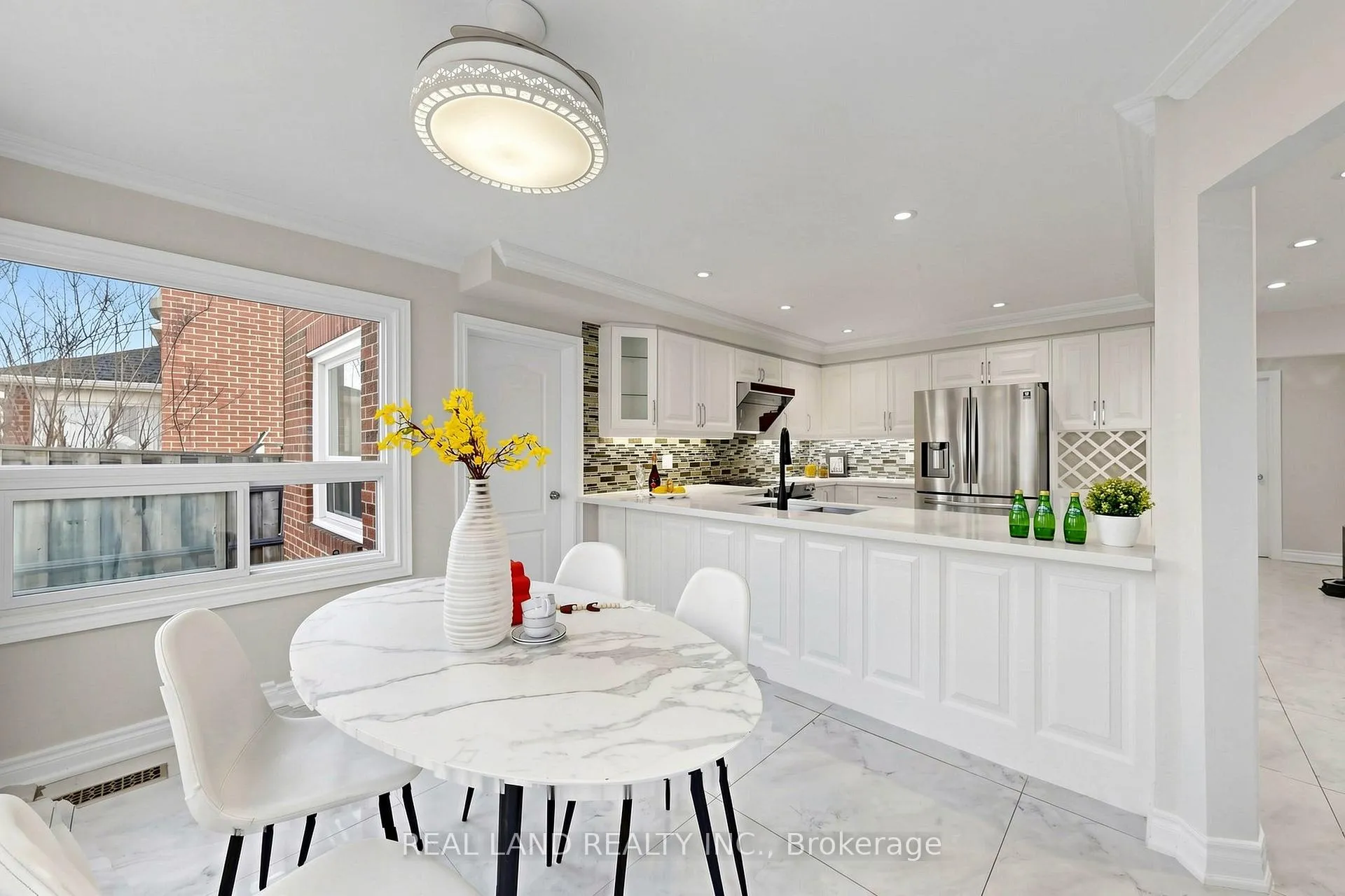 Photo 14 of 36 Boxdene Avenue, Scarborough, Milliken — HOMEH