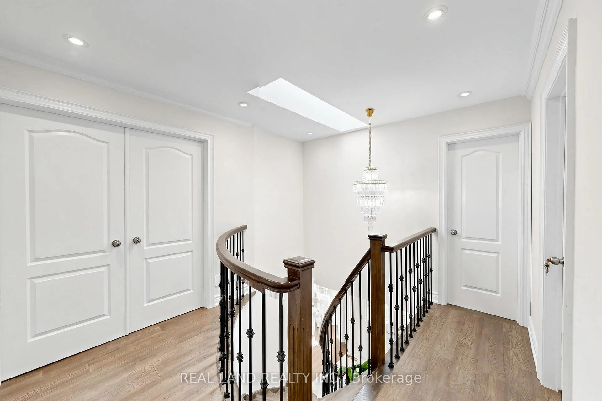 Photo 23 of 36 Boxdene Avenue, Scarborough, Milliken — HOMEH