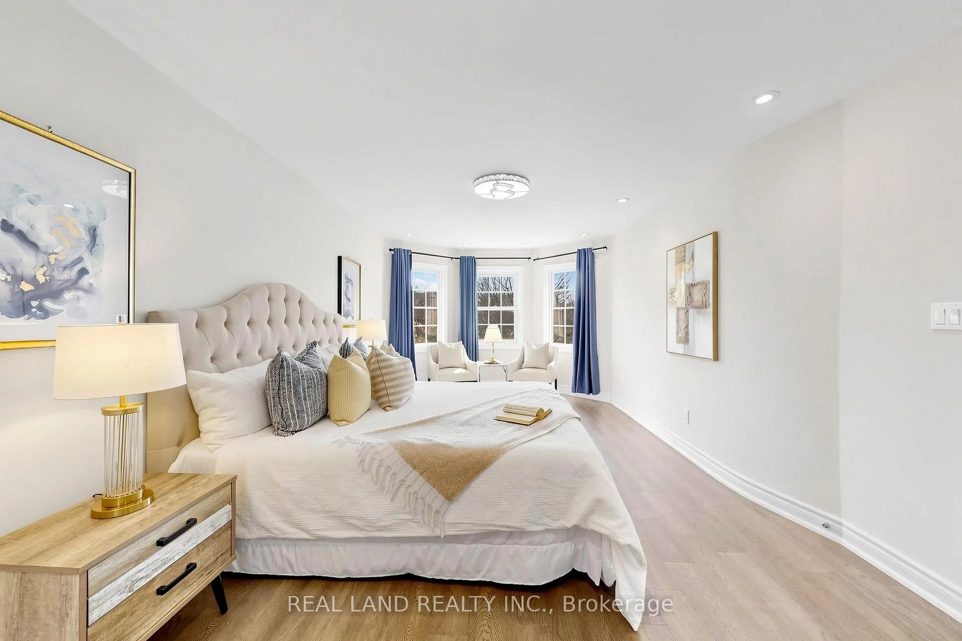 Photo 24 of 36 Boxdene Avenue, Scarborough, Milliken — HOMEH