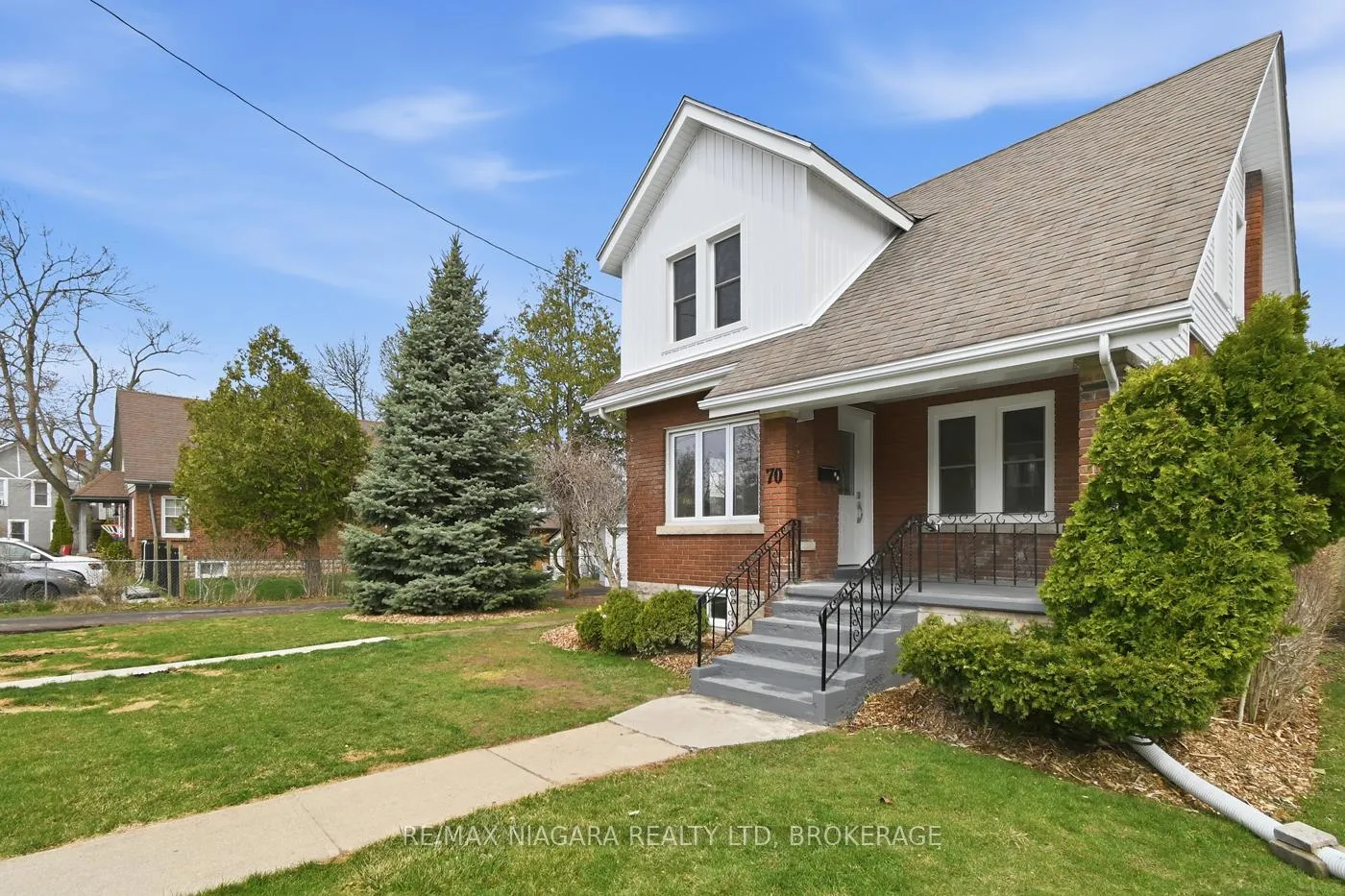 Photo 39 of 70 Bald Street, Welland, Broadway — HOMEH