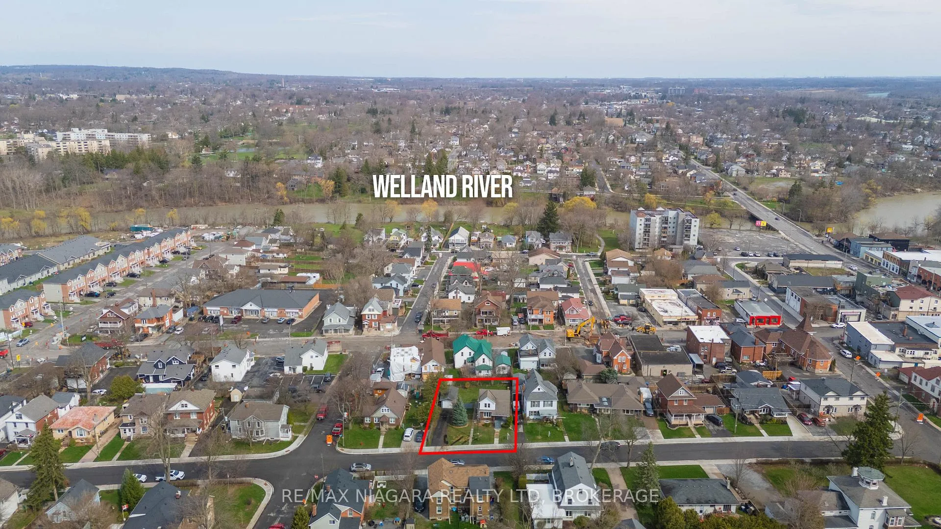 Photo 46 of 70 Bald Street, Welland, Broadway — HOMEH