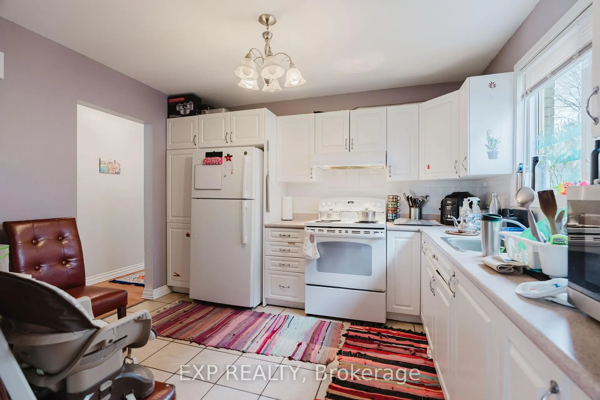 Photo 7 of 847 Pinewood Crescent, Ottawa, Queensway Terrace North — HOMEH