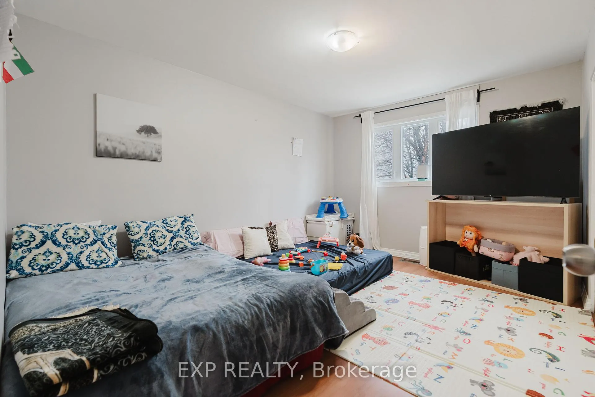 Photo 37 of 847 Pinewood Crescent, Ottawa, Queensway Terrace North — HOMEH