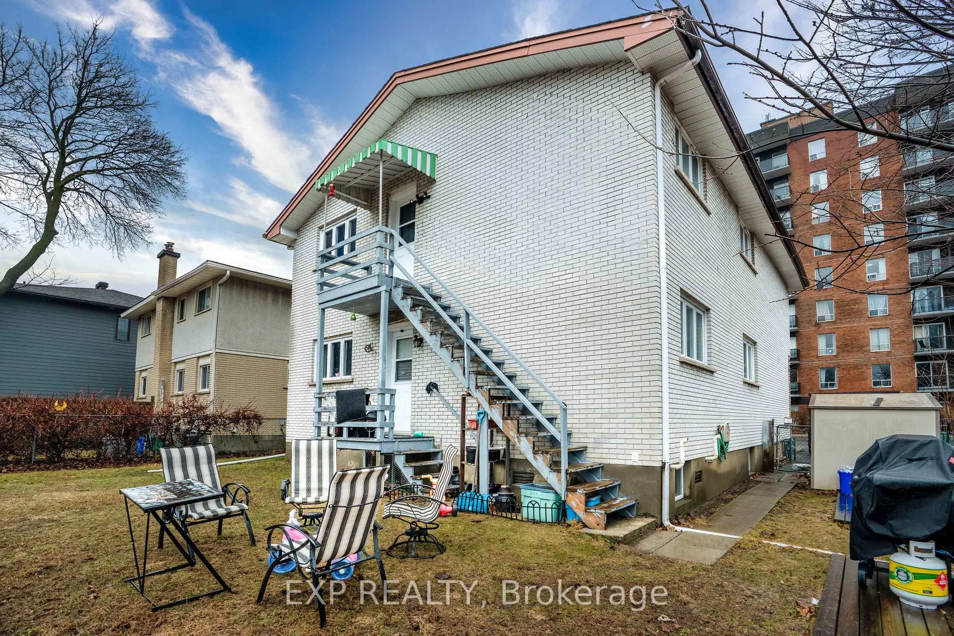 Photo 40 of 847 Pinewood Crescent, Ottawa, Queensway Terrace North — HOMEH