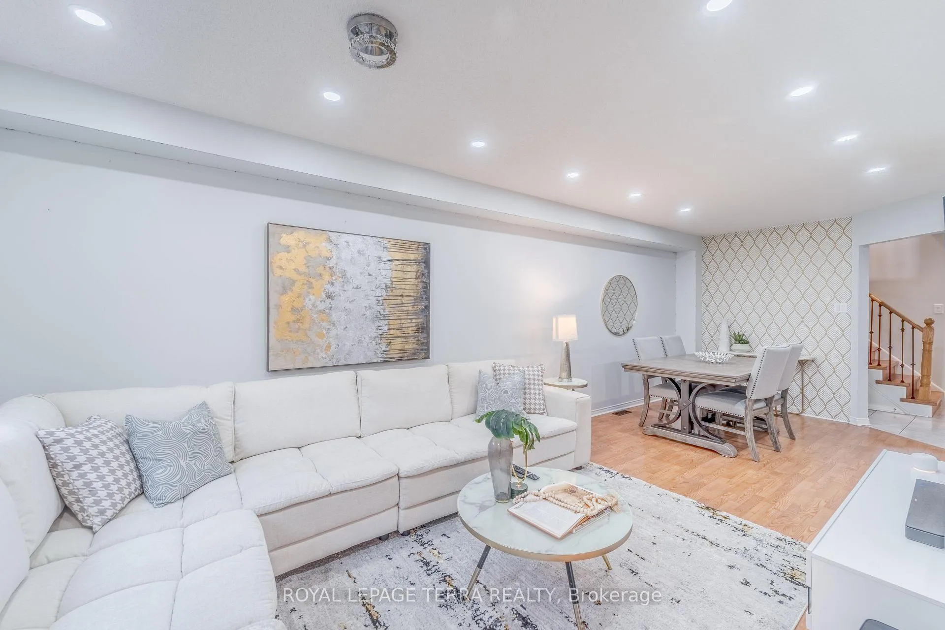Photo 6 of 15 Heaver Drive, Whitby, Pringle Creek — HOMEH