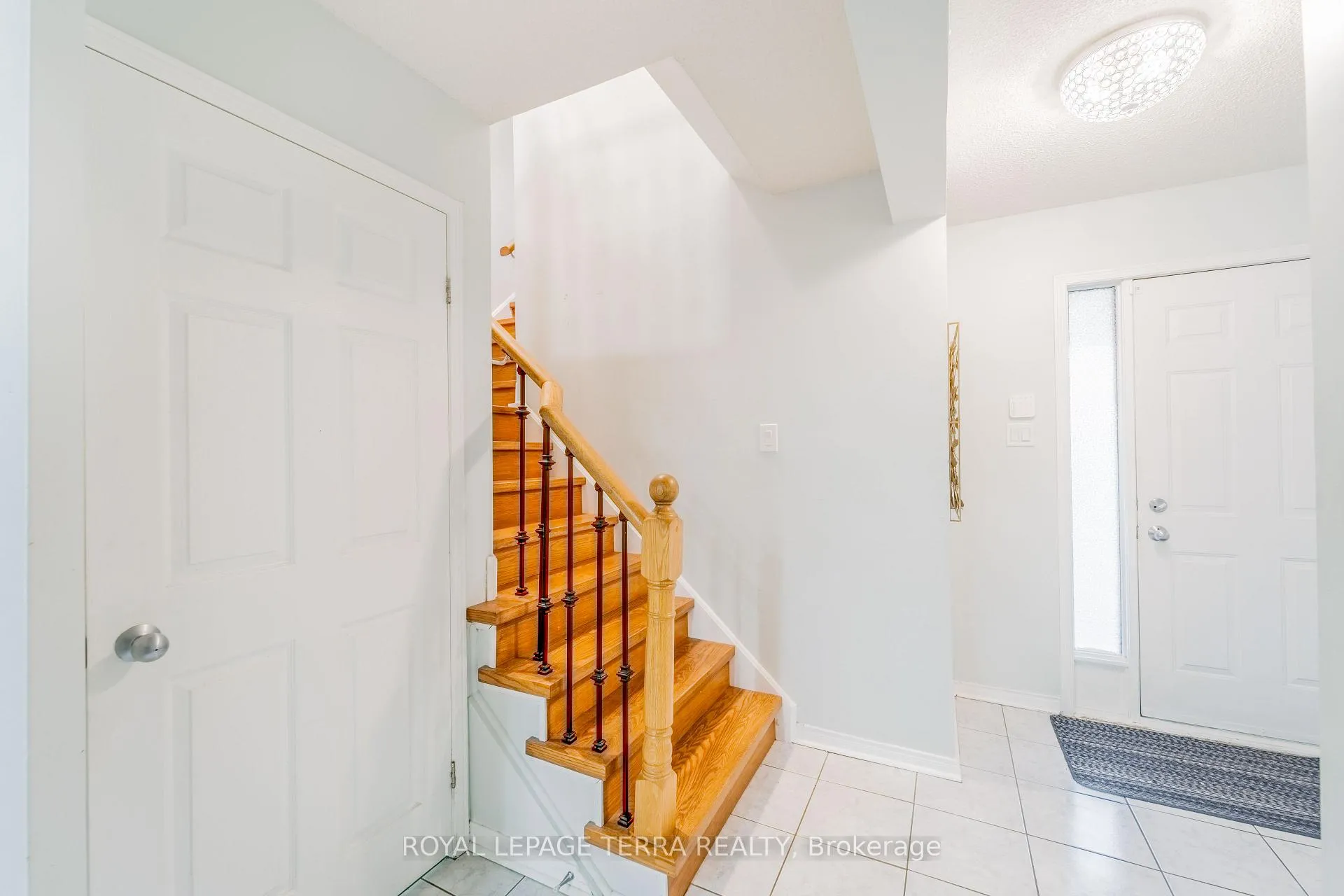 Photo 14 of 15 Heaver Drive, Whitby, Pringle Creek — HOMEH