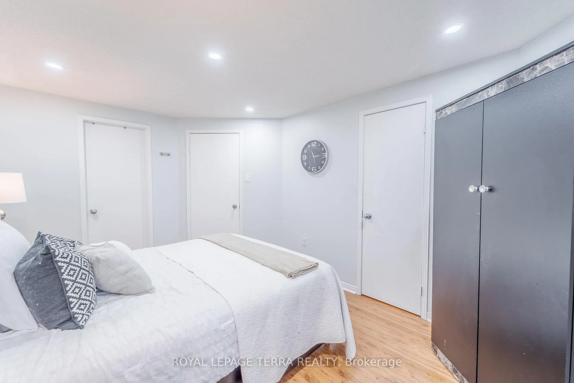 Photo 17 of 15 Heaver Drive, Whitby, Pringle Creek — HOMEH