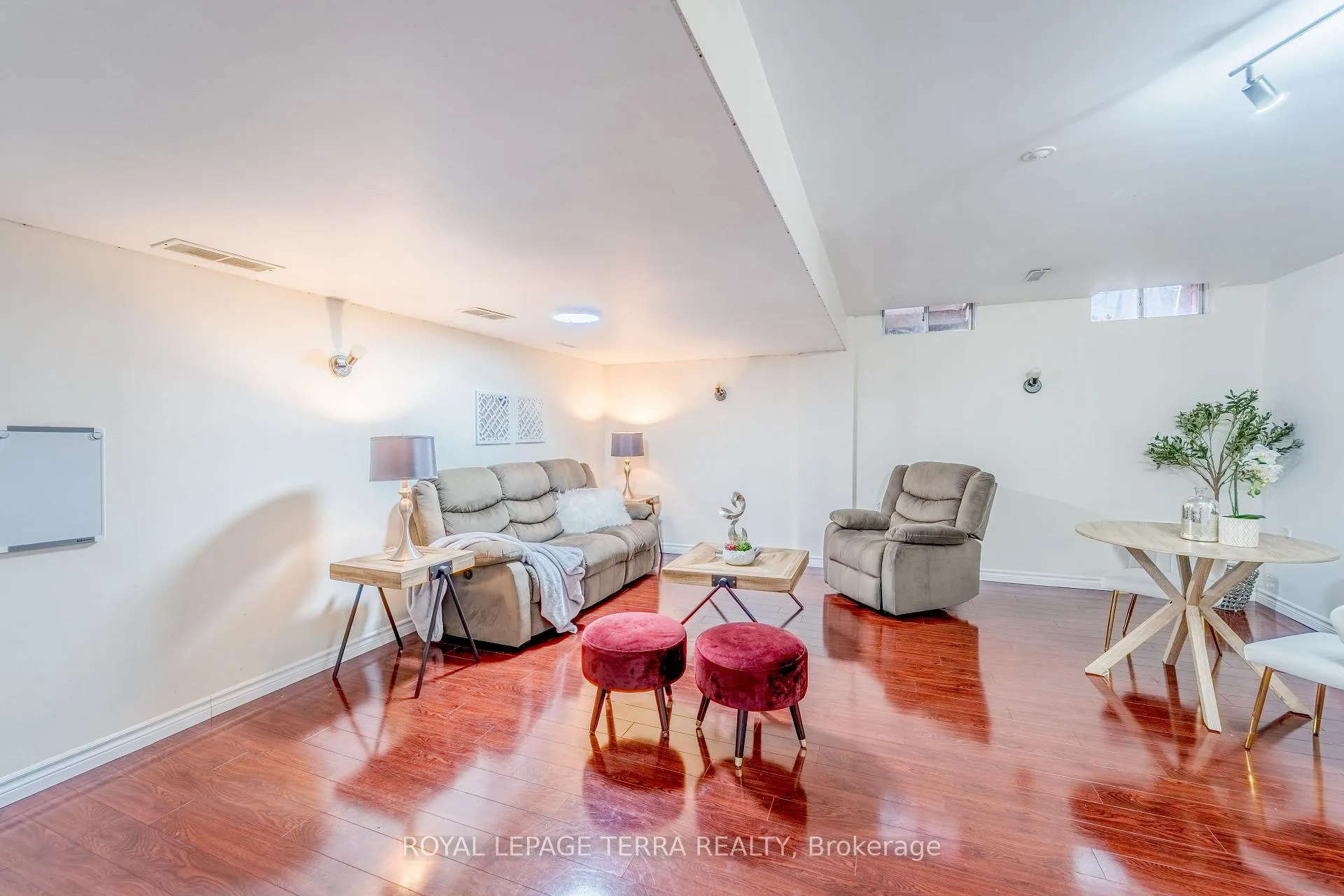Photo 37 of 15 Heaver Drive, Whitby, Pringle Creek — HOMEH
