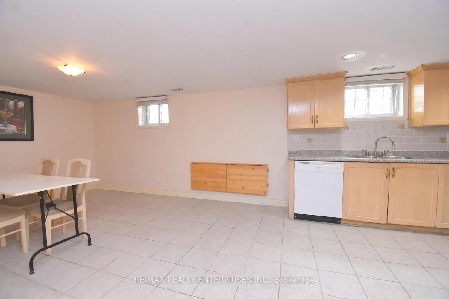 Photo 26 of 65 Hadrian Drive, Etobicoke, Elms-Old Rexdale — HOMEH