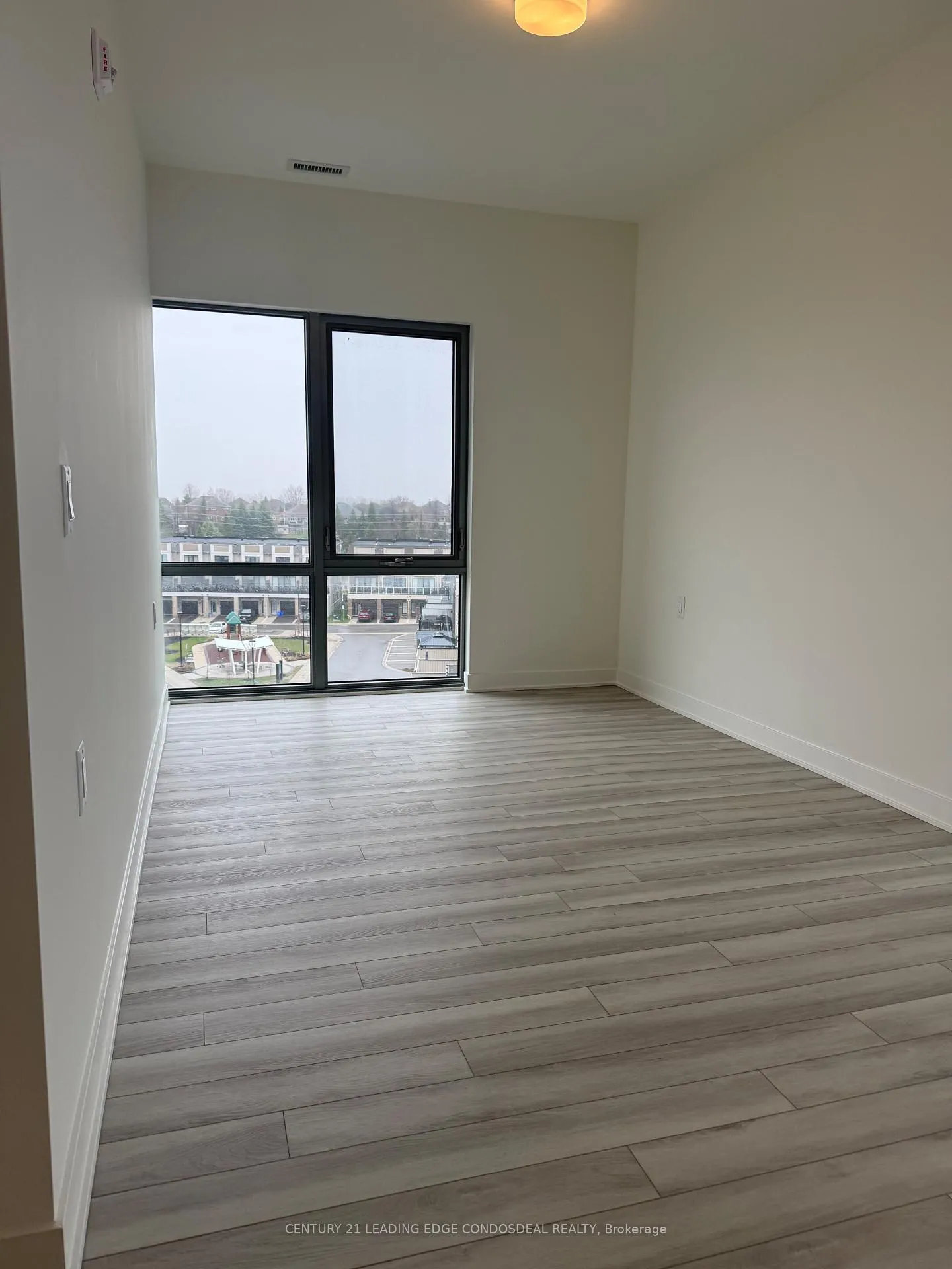 Photo 5 of Unit 621, 51 Clarington Boulevard, Clarington, Bowmanville — HOMEH