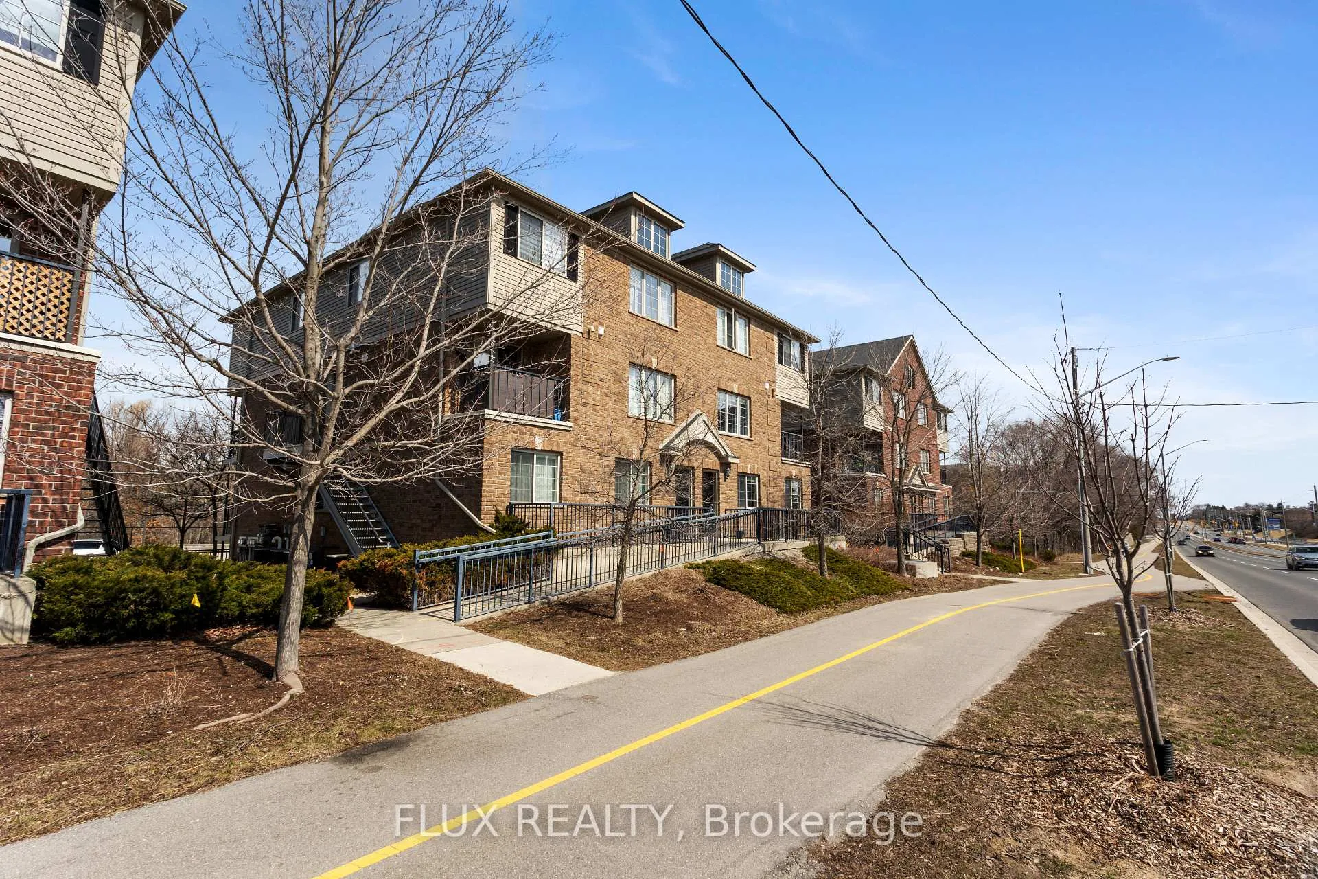 Photo 1 of Unit 20, 950 Highland Road W, Kitchener — HOMEH