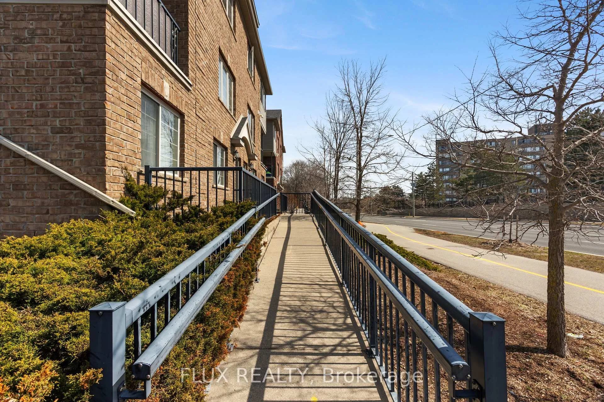 Photo 3 of Unit 20, 950 Highland Road W, Kitchener — HOMEH
