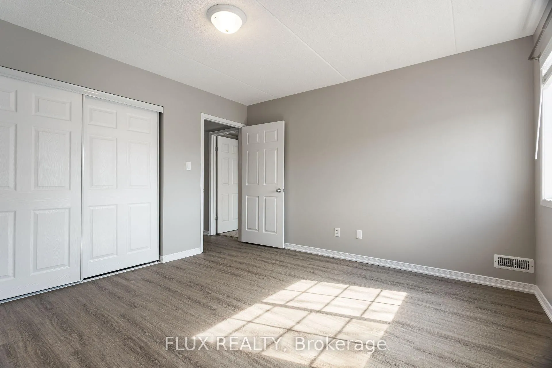 Photo 5 of Unit 20, 950 Highland Road W, Kitchener — HOMEH