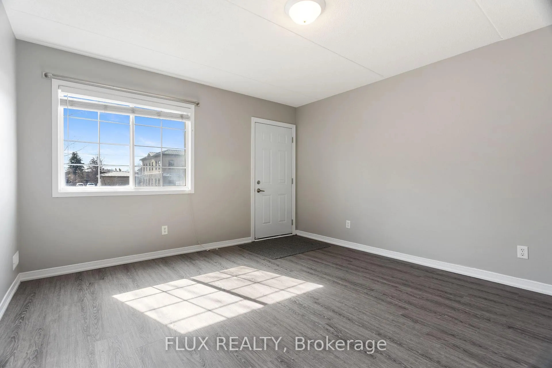 Photo 7 of Unit 20, 950 Highland Road W, Kitchener — HOMEH