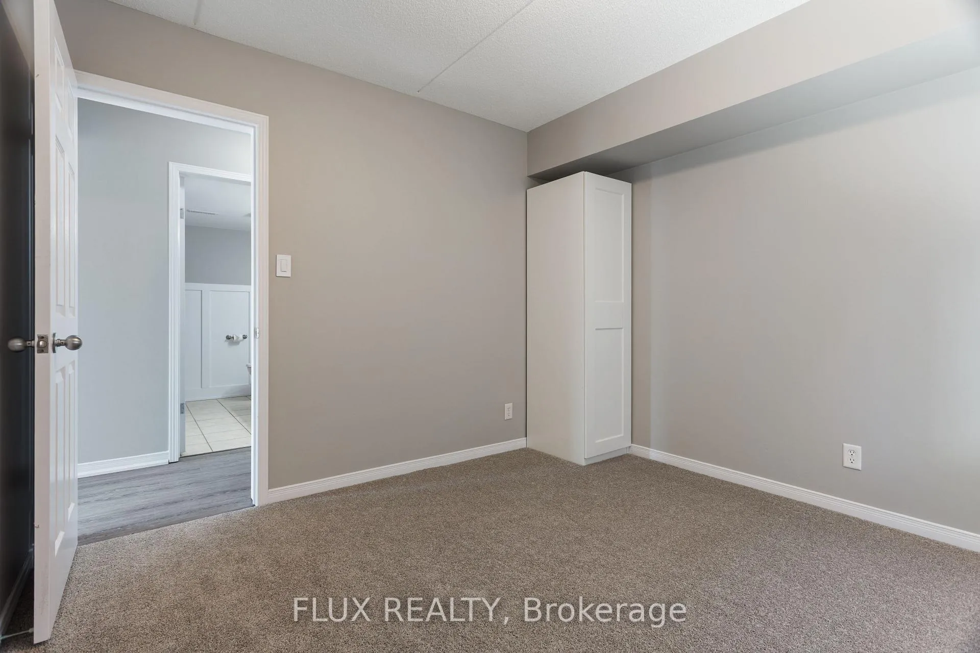 Photo 17 of Unit 20, 950 Highland Road W, Kitchener — HOMEH