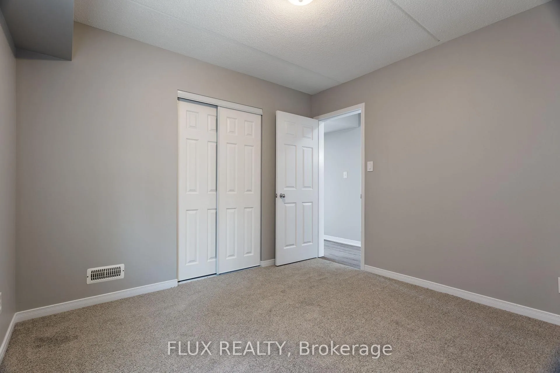 Photo 18 of Unit 20, 950 Highland Road W, Kitchener — HOMEH