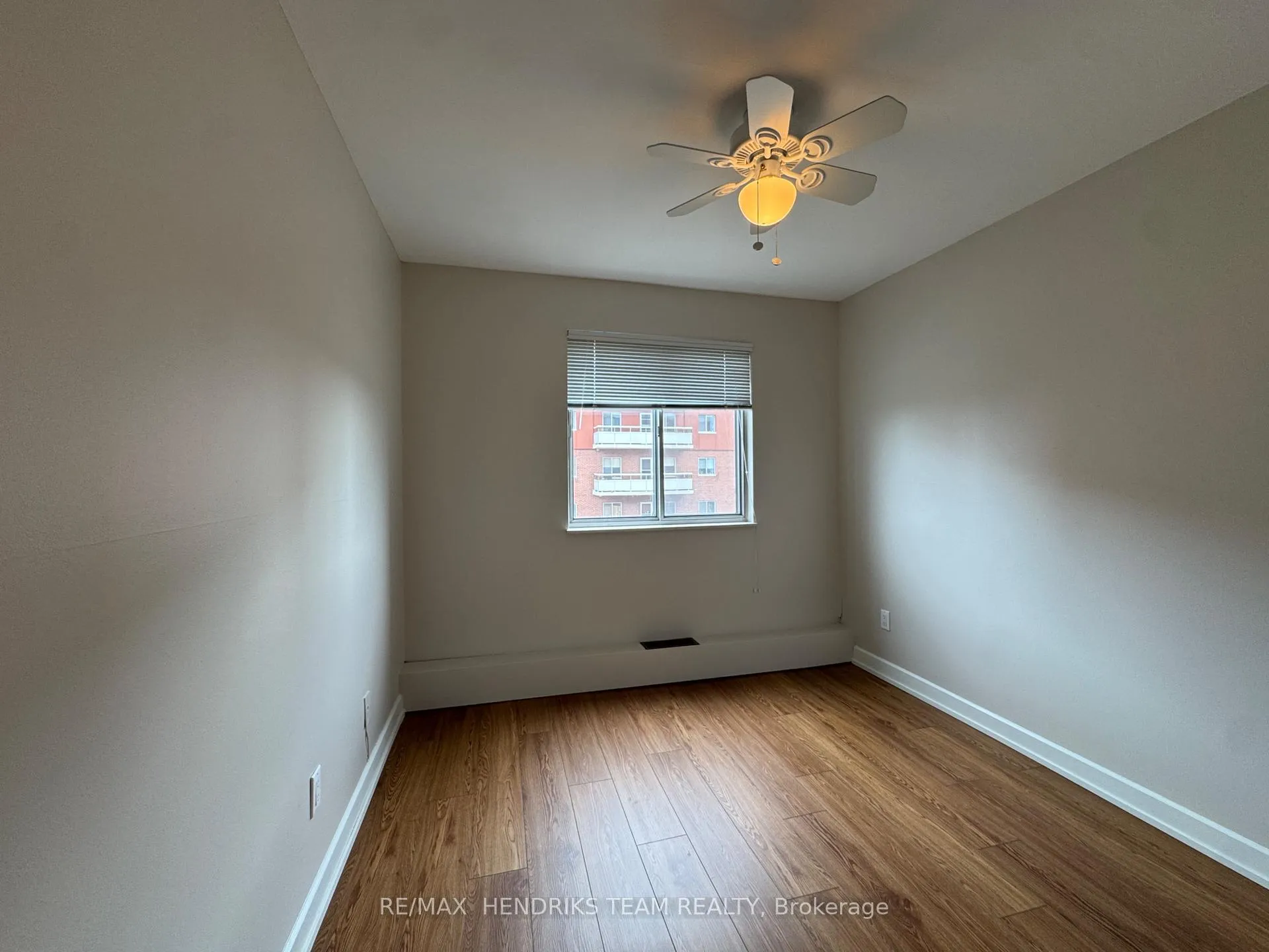 Photo 8 of Unit 705, 610 Lake Street, St. Catharines, Lakeport — HOMEH