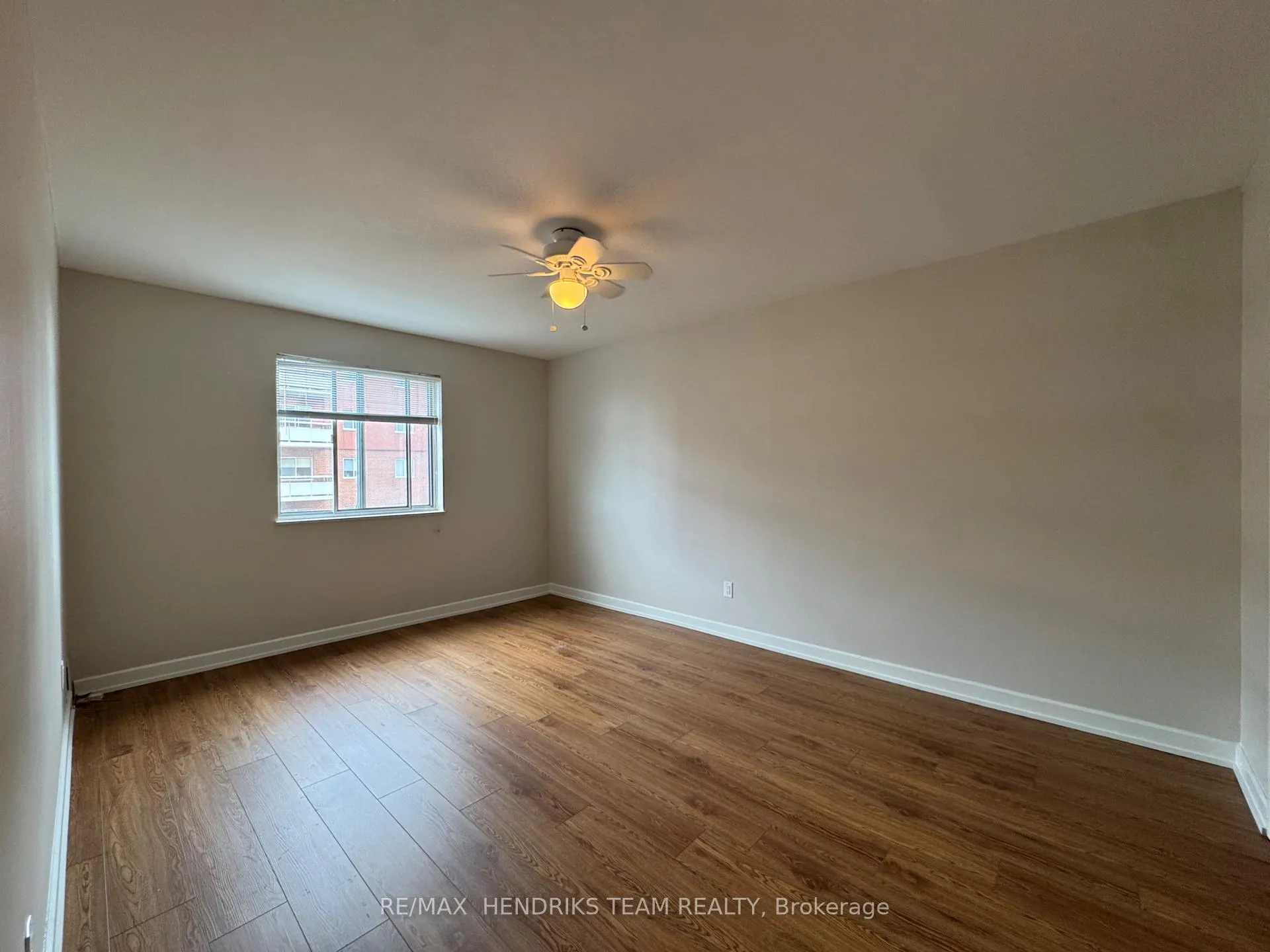Photo 10 of Unit 705, 610 Lake Street, St. Catharines, Lakeport — HOMEH