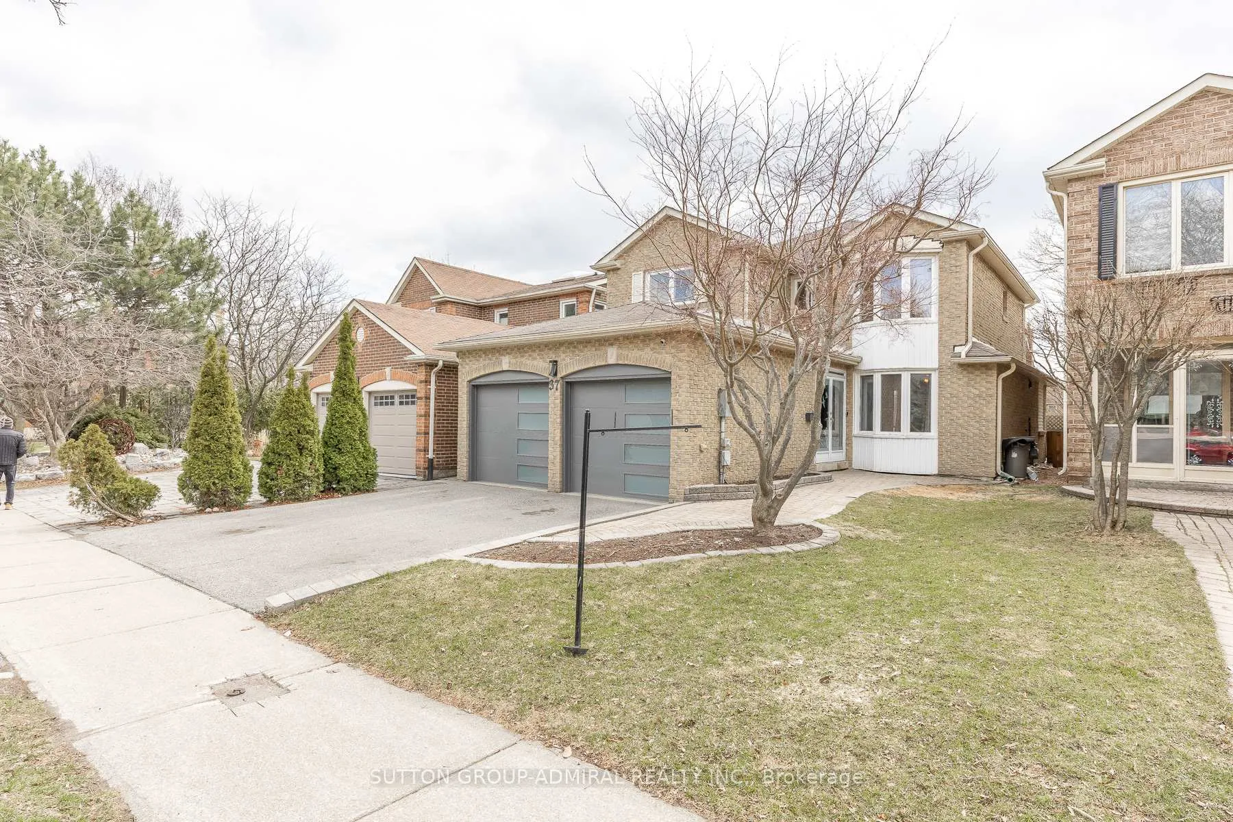 Photo 1 of 37 Spring Gate Boulevard, Vaughan, Crestwood-Springfarm-Yorkhill — HOMEH