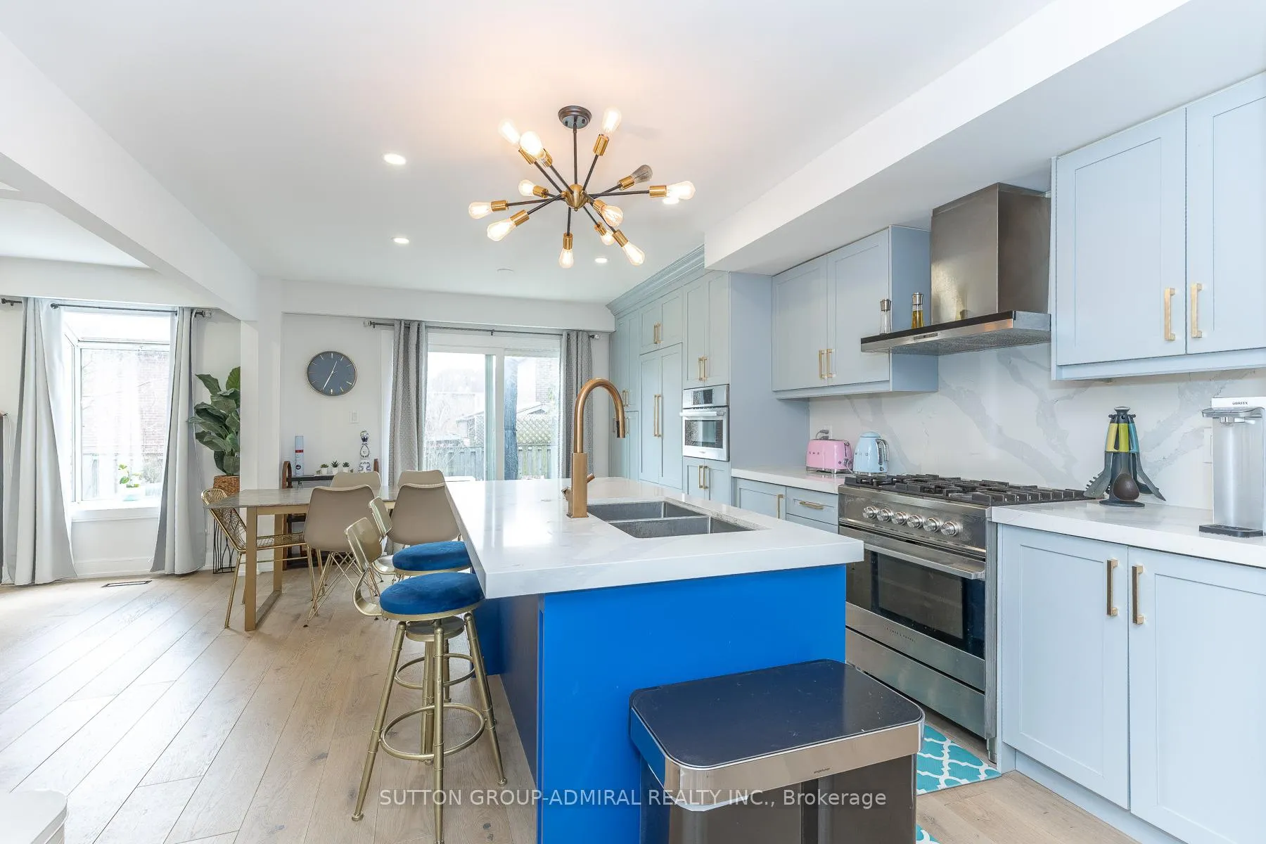 Photo 8 of 37 Spring Gate Boulevard, Vaughan, Crestwood-Springfarm-Yorkhill — HOMEH