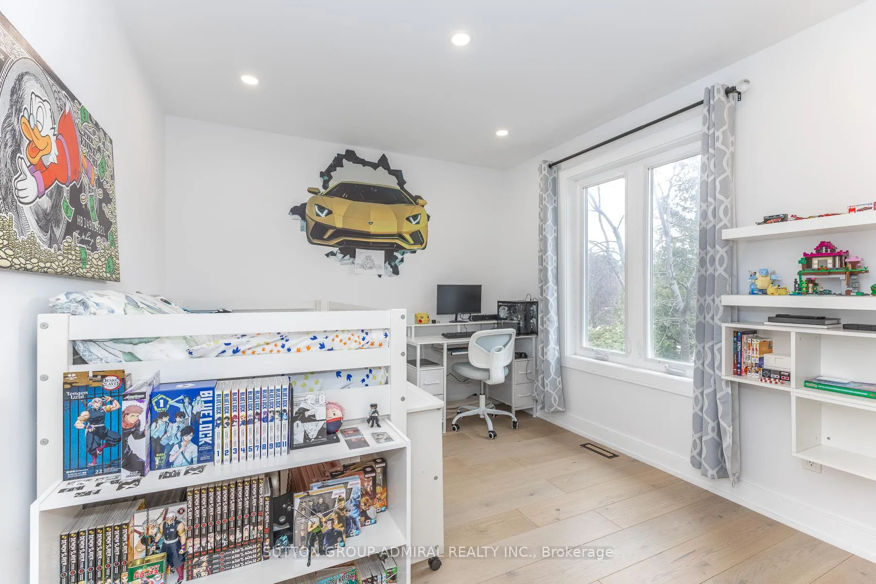 Photo 17 of 37 Spring Gate Boulevard, Vaughan, Crestwood-Springfarm-Yorkhill — HOMEH