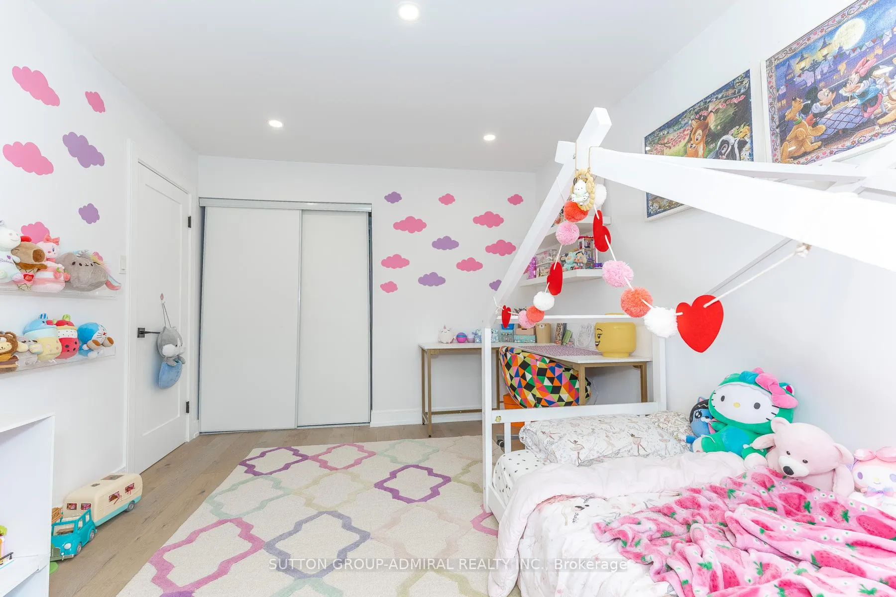 Photo 25 of 37 Spring Gate Boulevard, Vaughan, Crestwood-Springfarm-Yorkhill — HOMEH