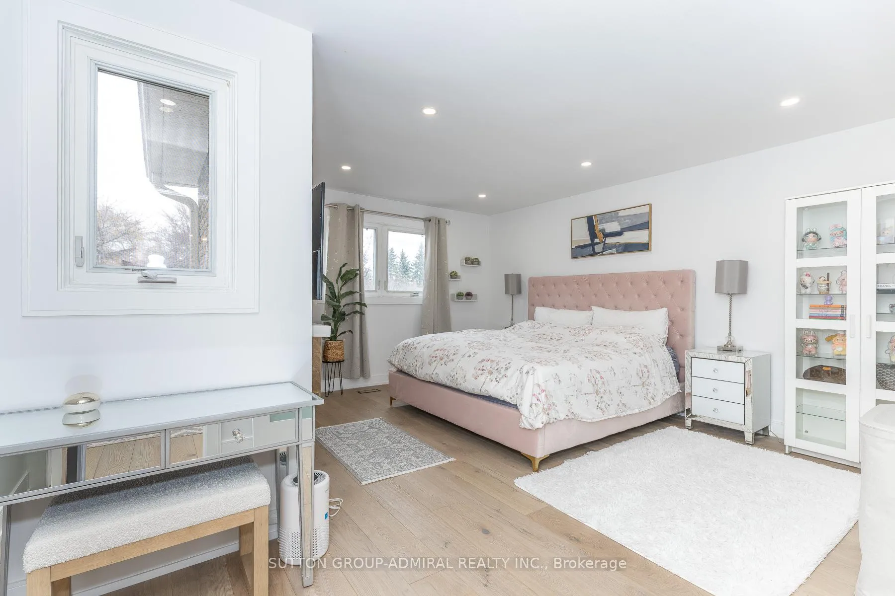 Photo 26 of 37 Spring Gate Boulevard, Vaughan, Crestwood-Springfarm-Yorkhill — HOMEH
