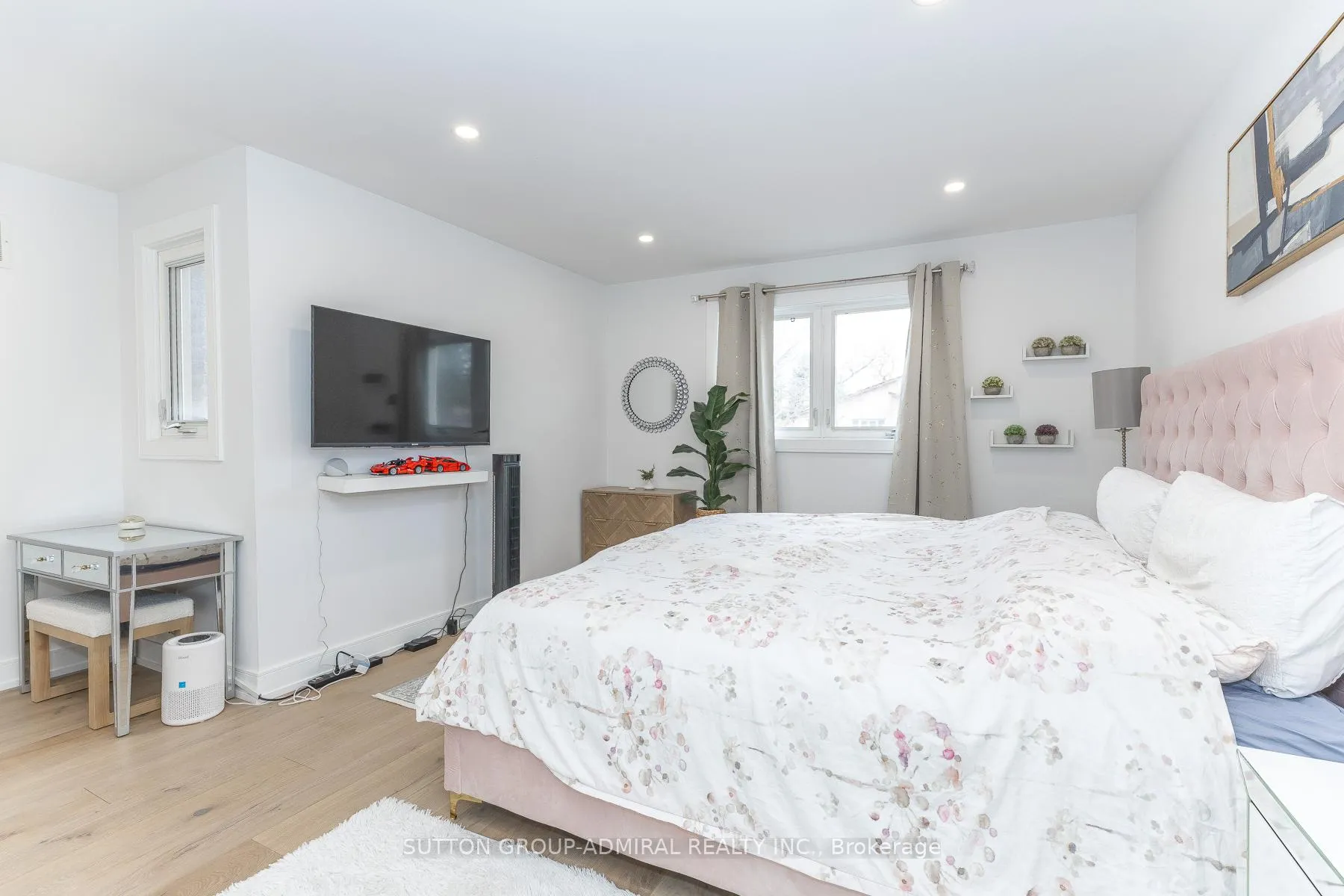 Photo 30 of 37 Spring Gate Boulevard, Vaughan, Crestwood-Springfarm-Yorkhill — HOMEH