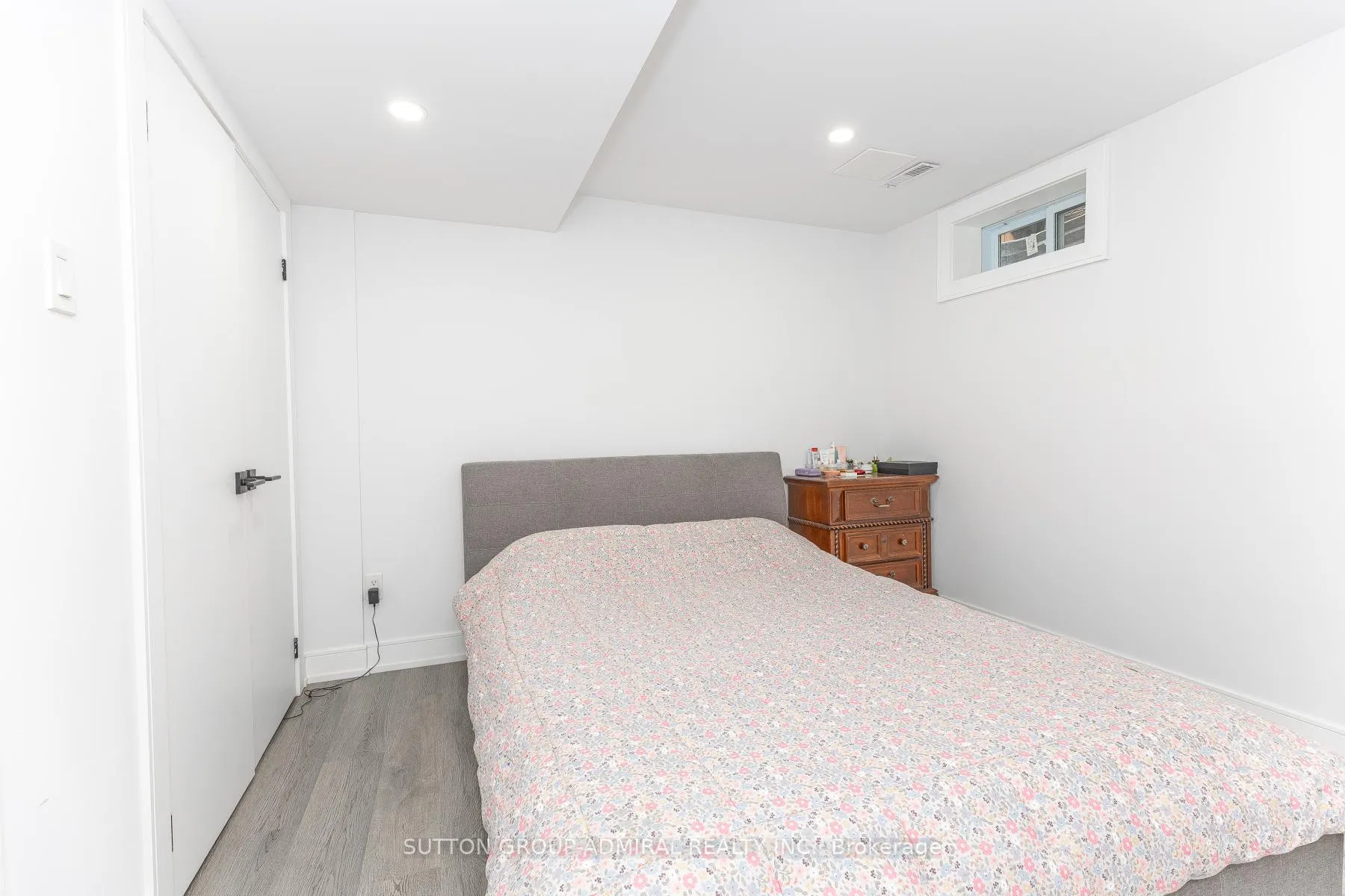 Photo 34 of 37 Spring Gate Boulevard, Vaughan, Crestwood-Springfarm-Yorkhill — HOMEH
