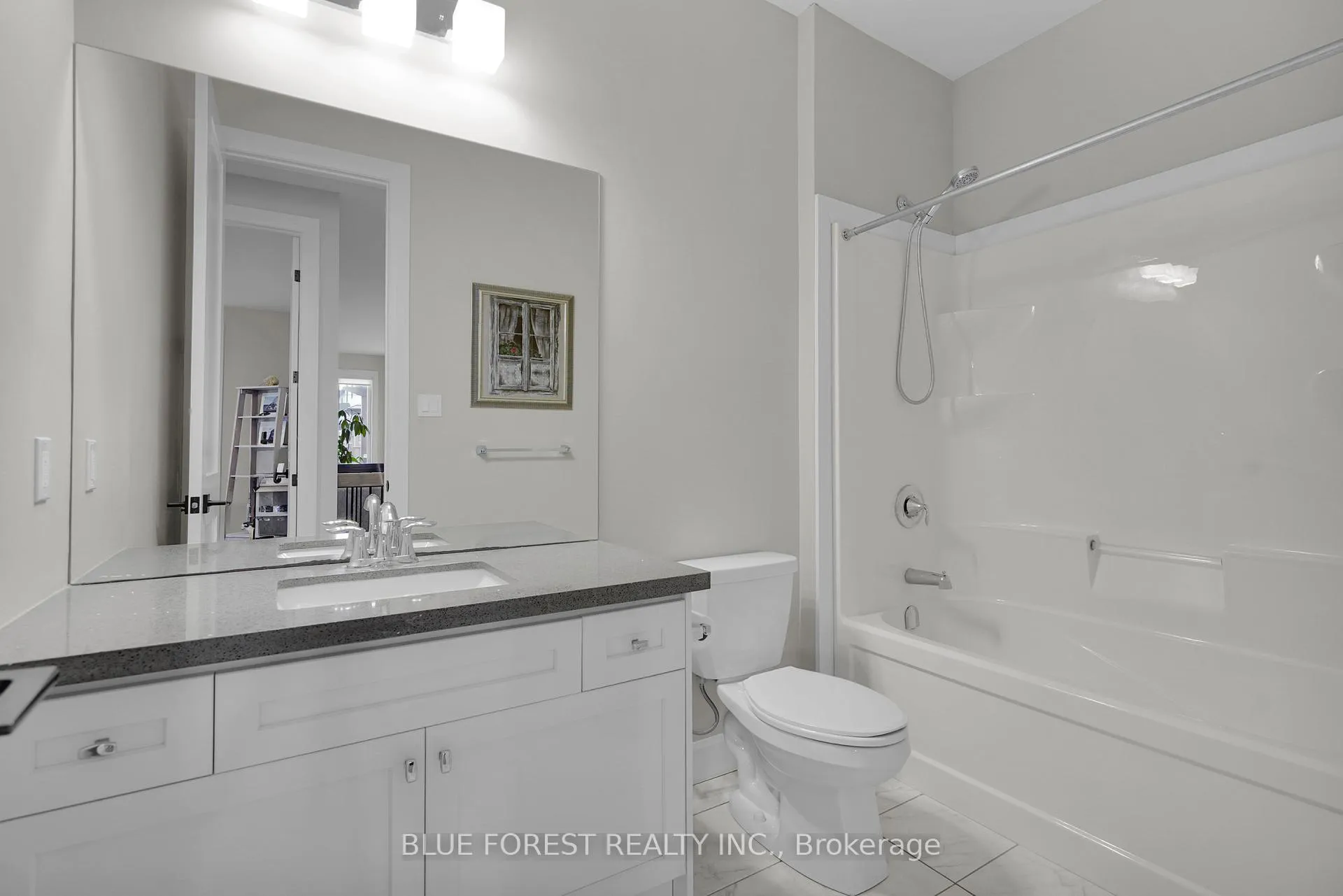 Photo 31 of 3297 Regiment Road, London, South V — HOMEH