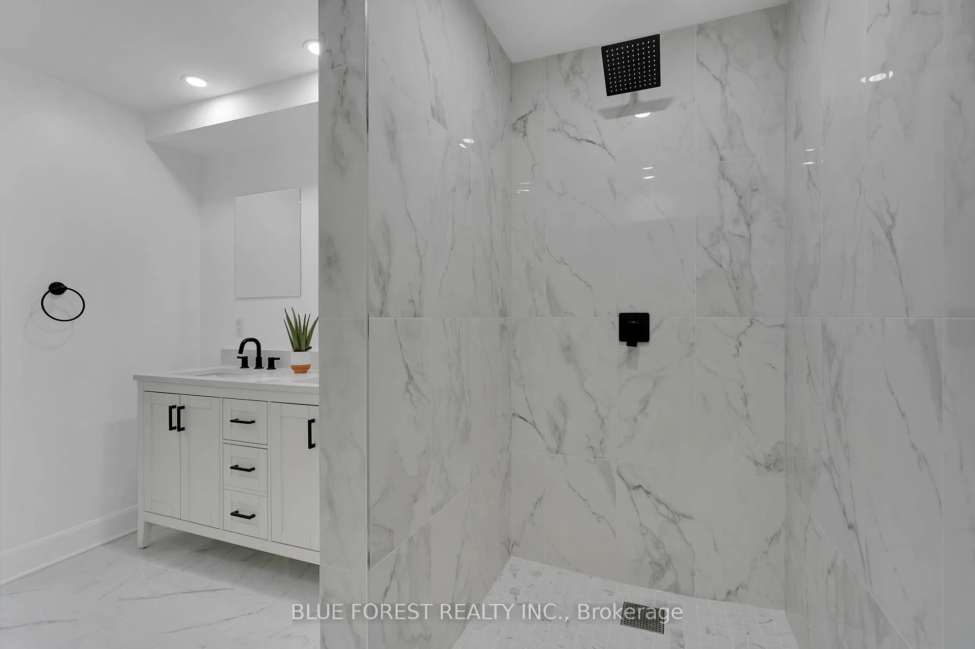 Photo 42 of 3297 Regiment Road, London, South V — HOMEH