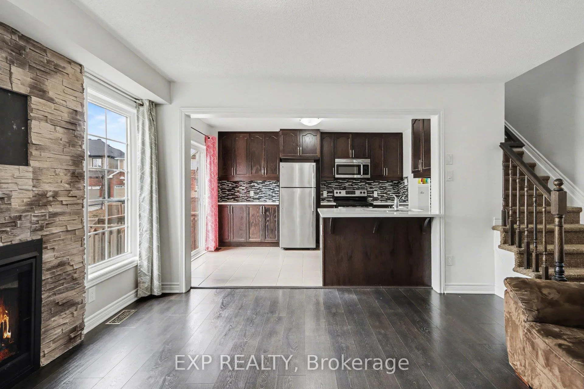 Photo 8 of 342 Astelia Crescent, Ottawa, Stittsville (North) — HOMEH