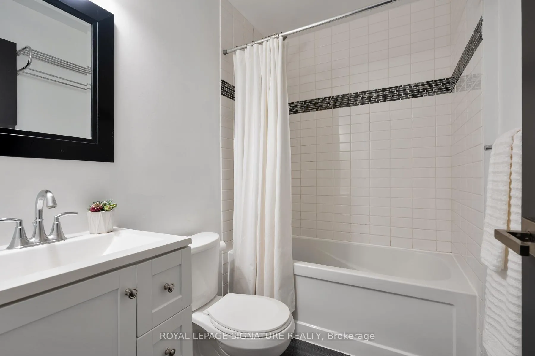 Photo 35 of 77 Dearbourne Avenue, Toronto, North Riverdale — HOMEH