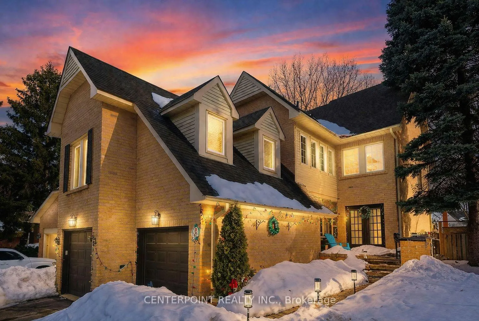 Photo 1 of 49 Redwood Lane, Markham, Unionville — HOMEH