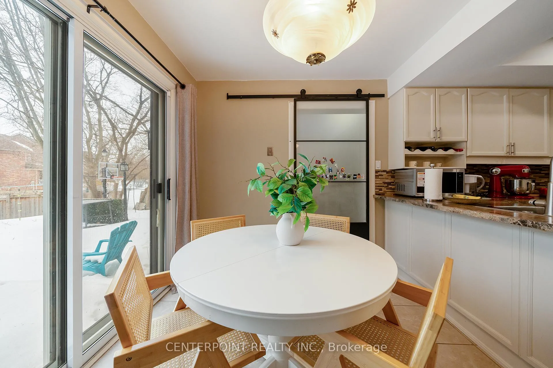 Photo 9 of 49 Redwood Lane, Markham, Unionville — HOMEH
