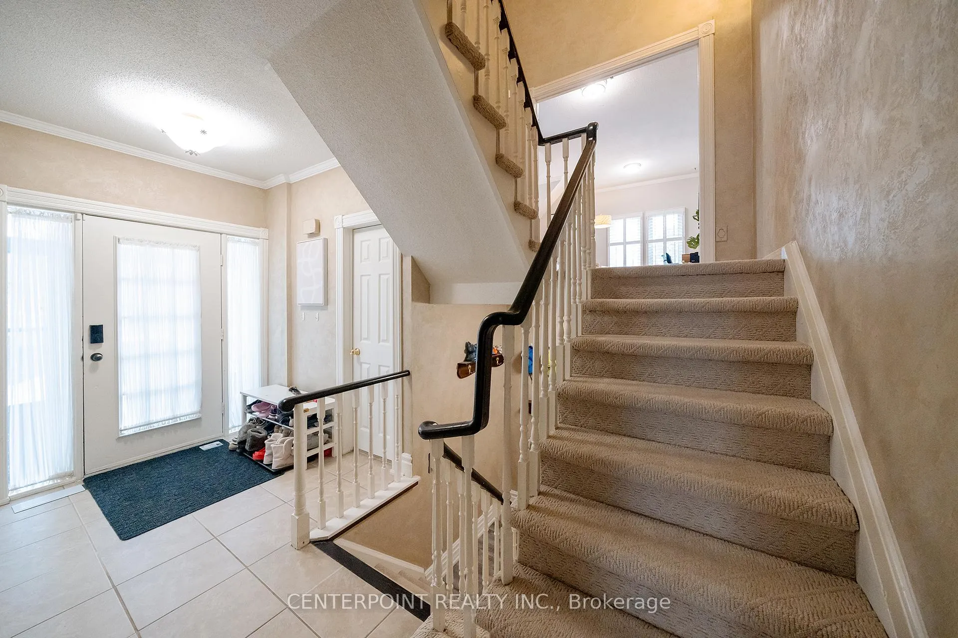 Photo 14 of 49 Redwood Lane, Markham, Unionville — HOMEH